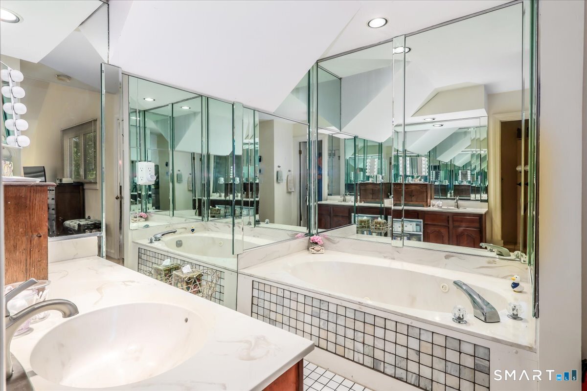 168 Turtle Bay 168 Drive Property Photo 16