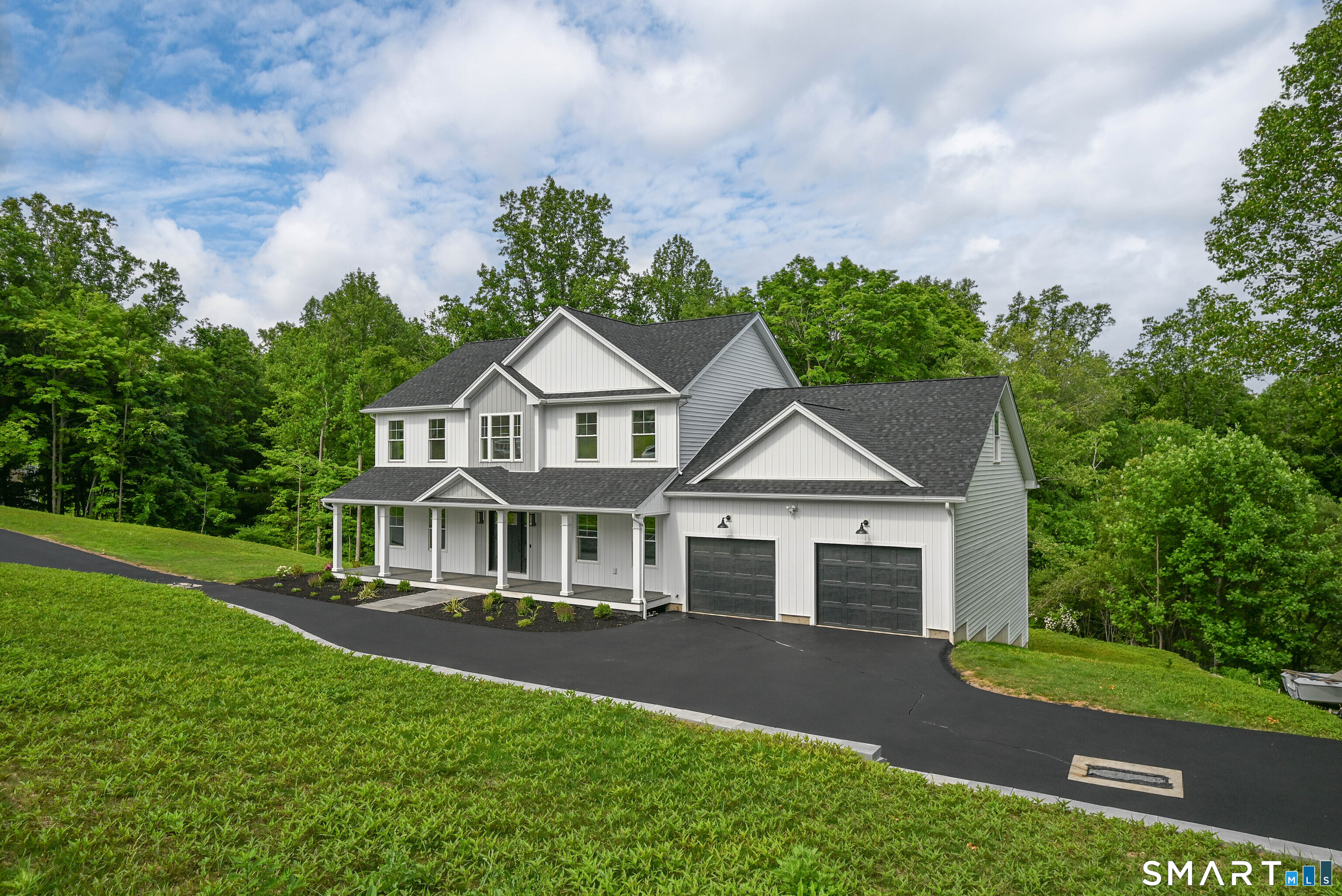 1427 Monroe Turnpike Property Photo 35