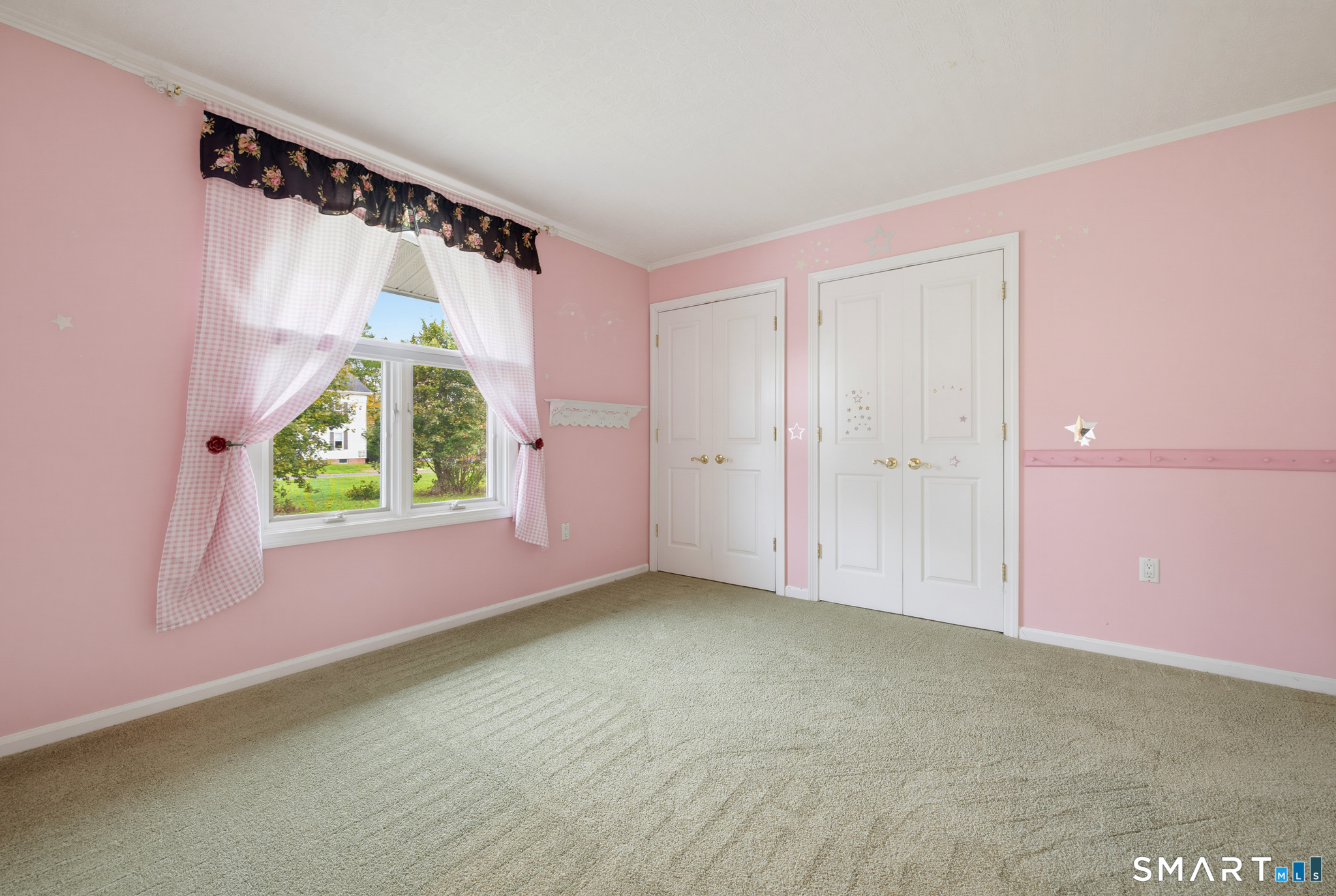 570 East South Street Property Photo 19