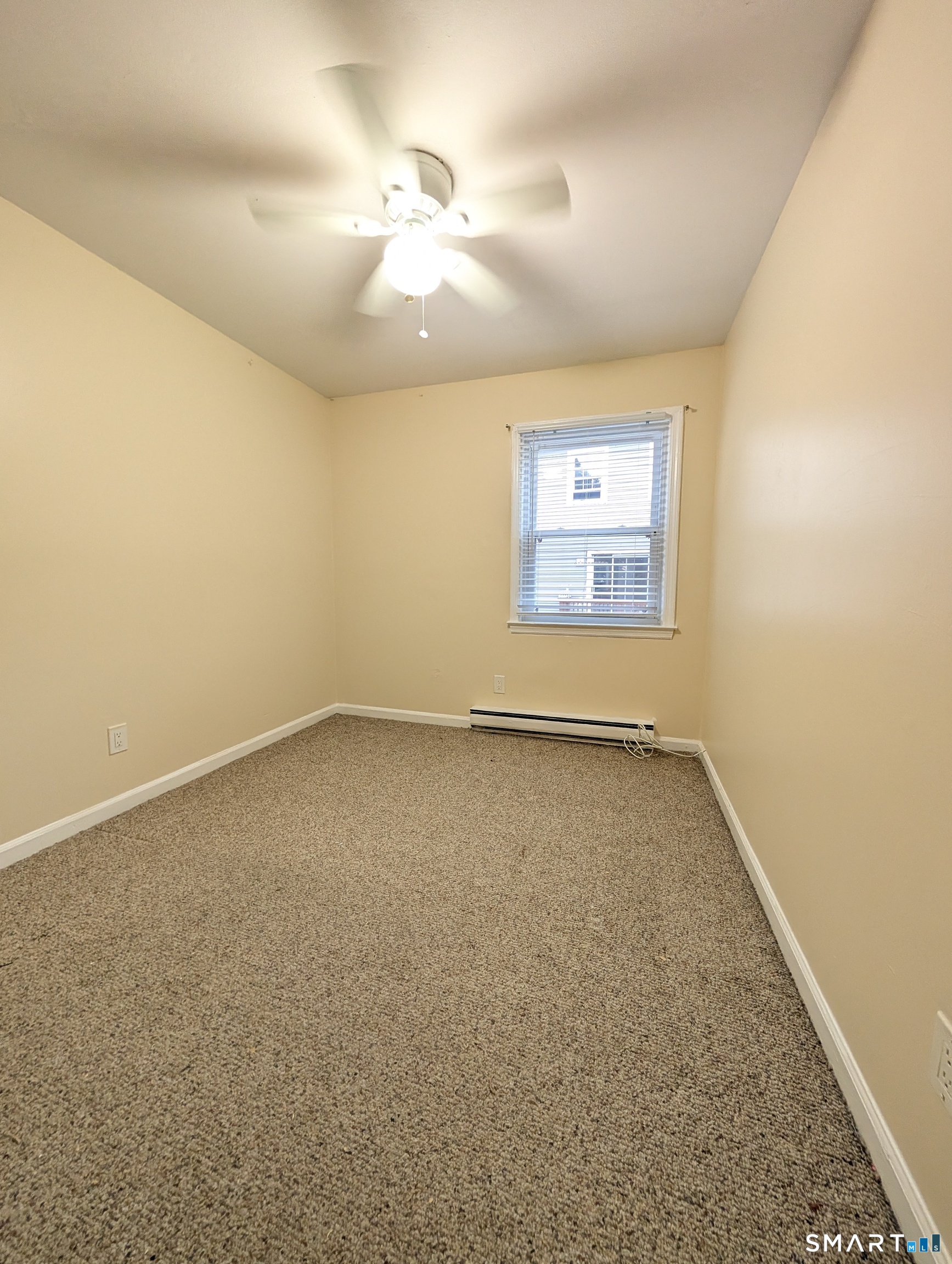 2 Irving B Place Property Photo 16