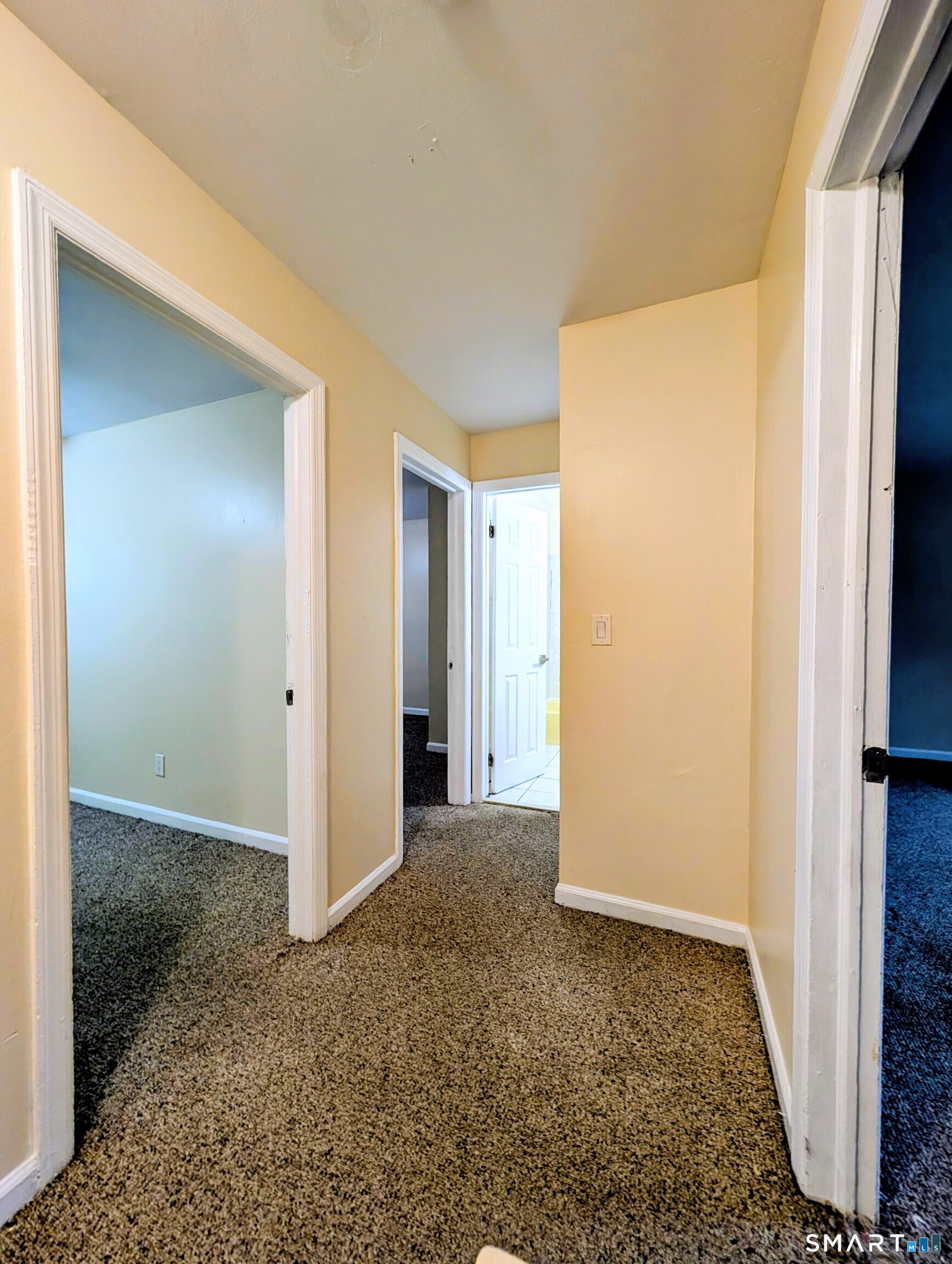 2 Irving B Place Property Photo 19