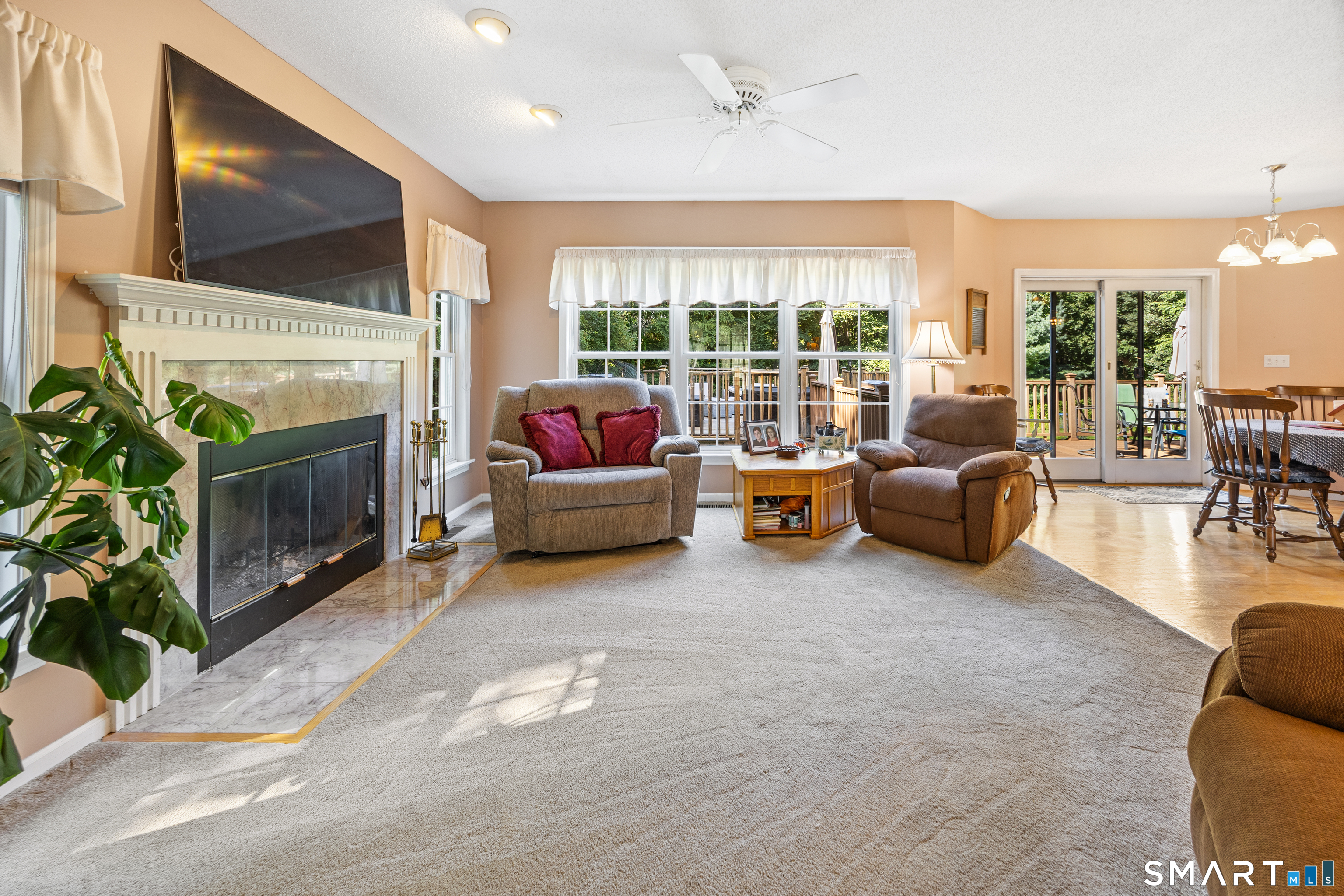 14 Diamond Rock Road Property Photo 8