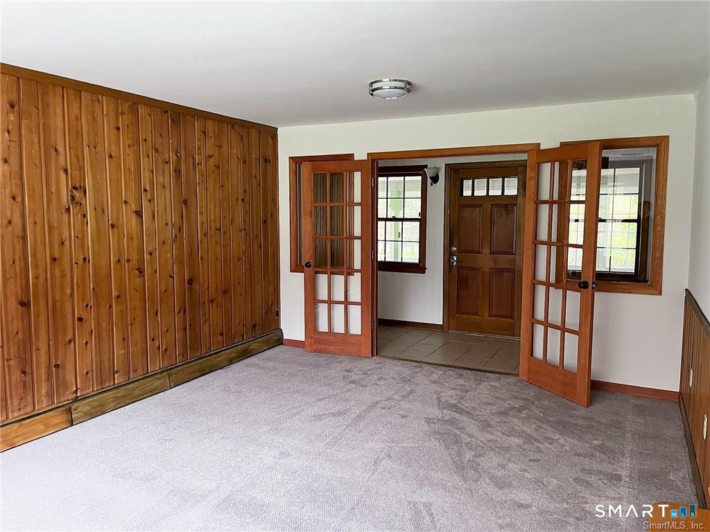 231 Rivergate Drive Property Photo 8