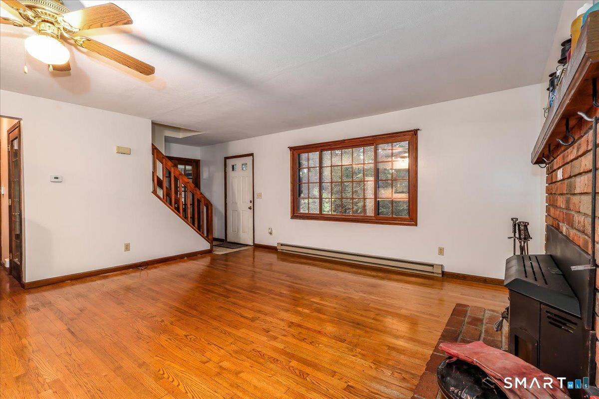 17 Bucks Rock East Road Property Photo 2