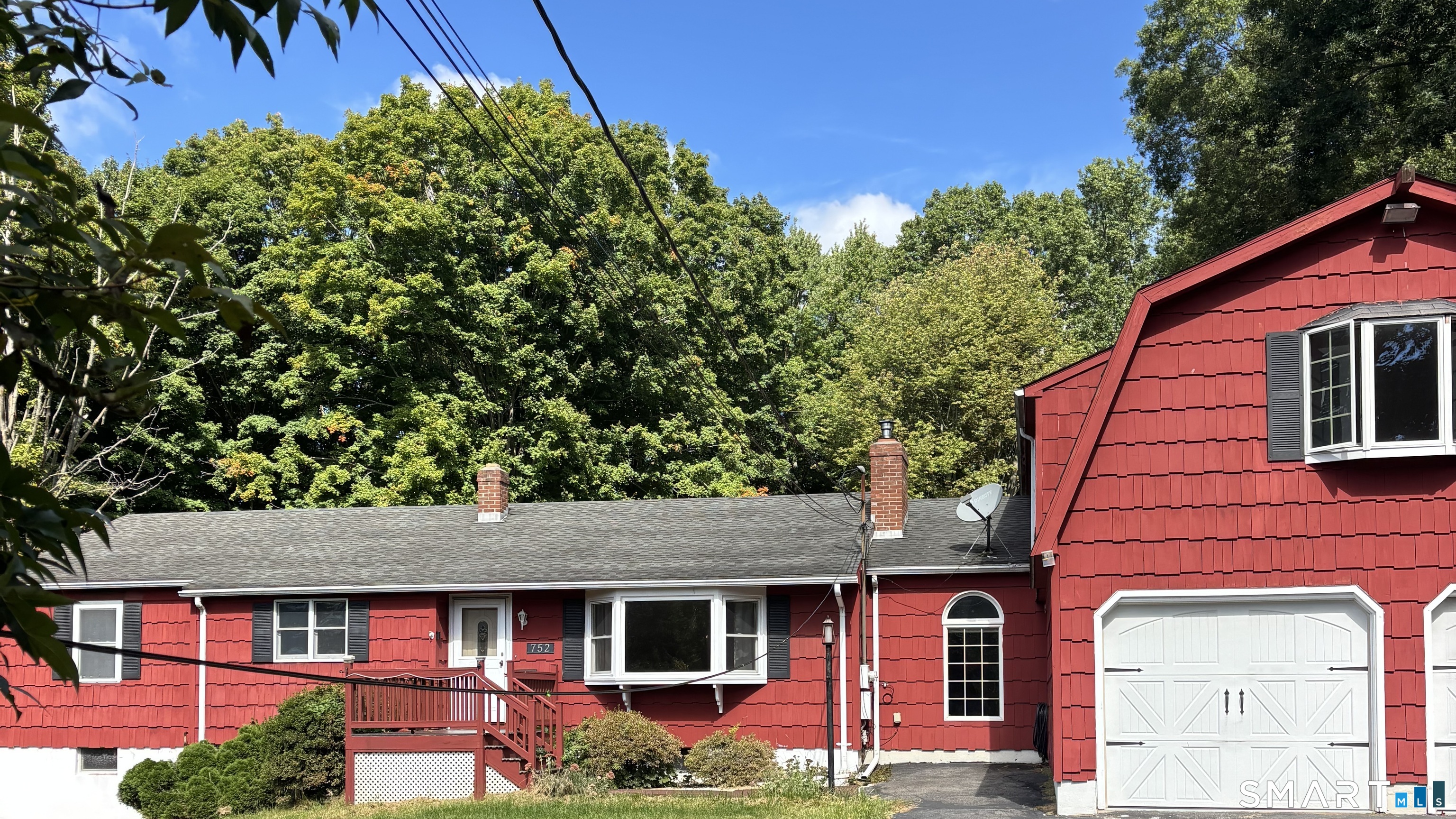 752 New Haven Avenue Property Photo 1