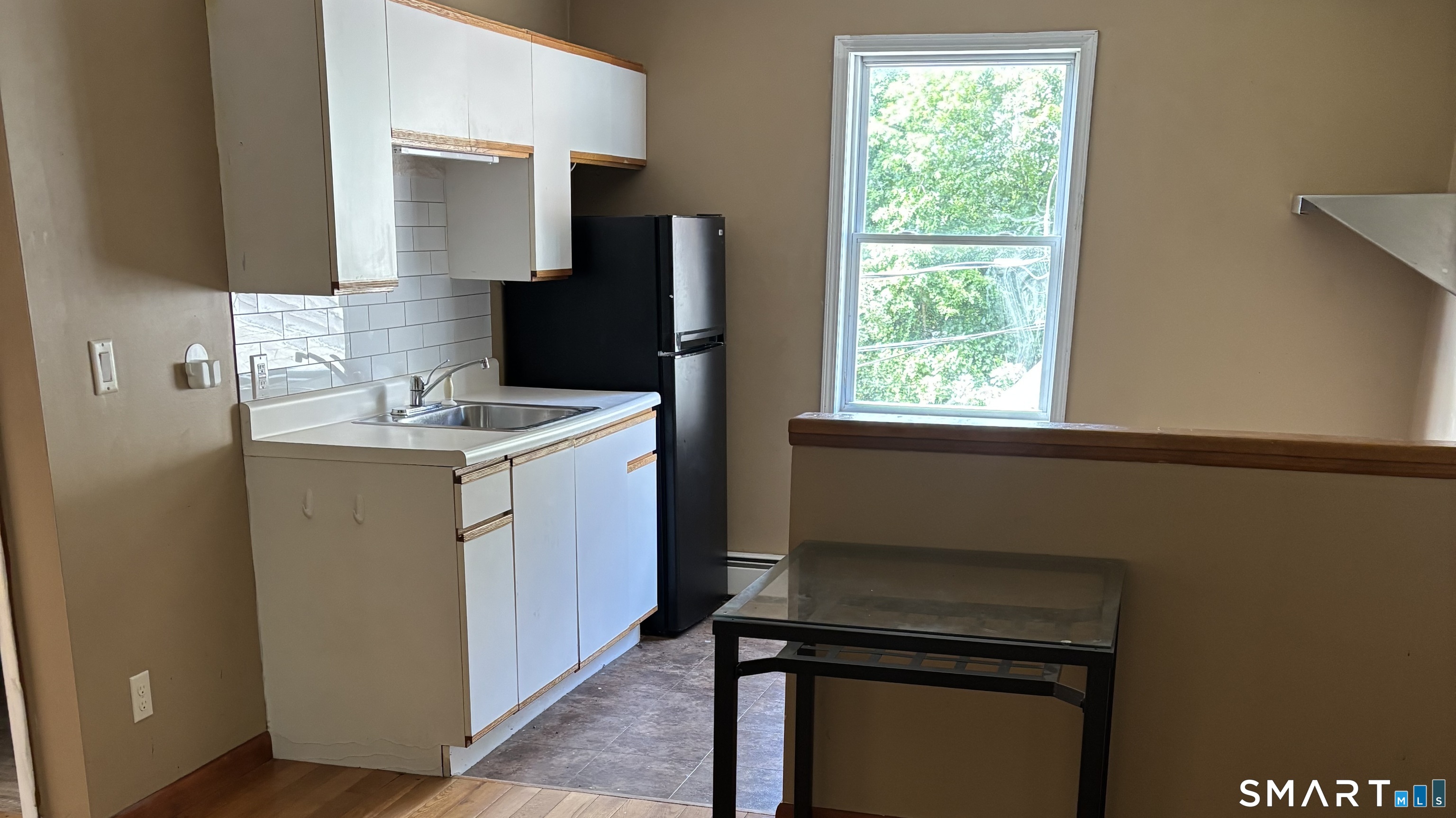 752 New Haven Avenue Property Photo 7