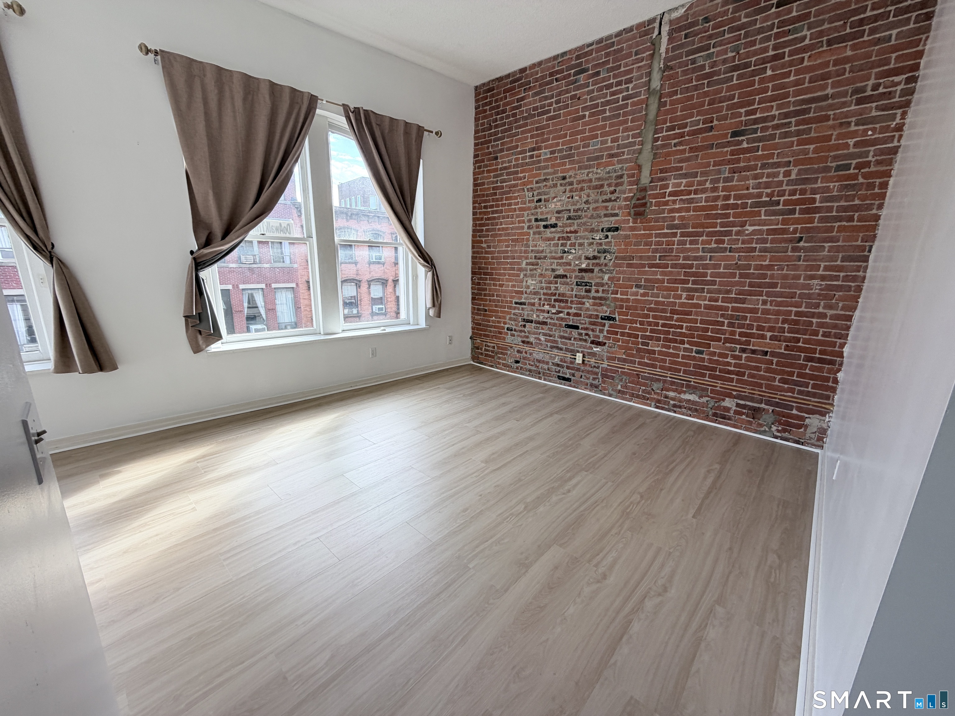 83 Washington 3c Street Property Photo 4