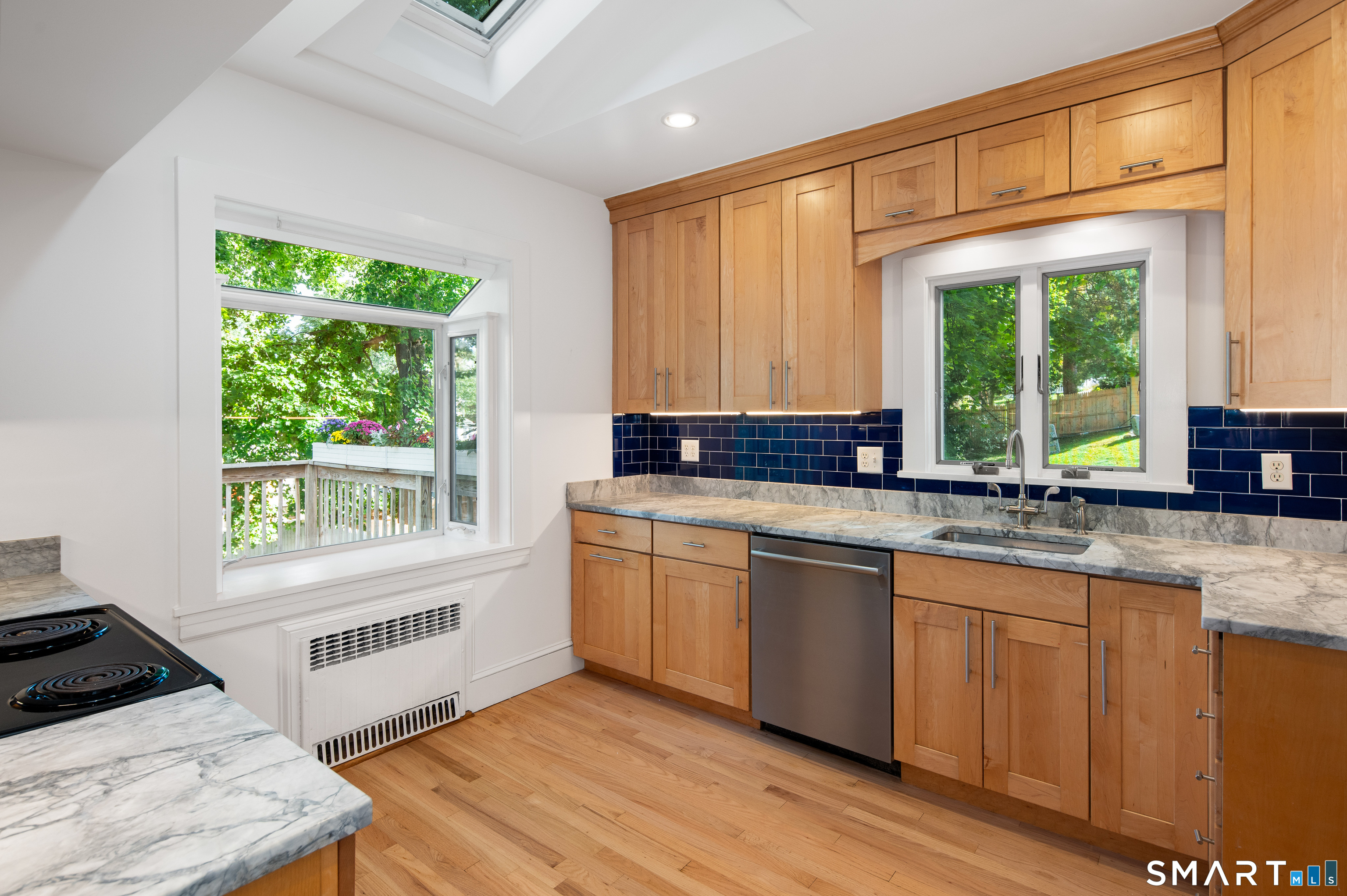 15 Brooklawn Avenue Property Photo 8