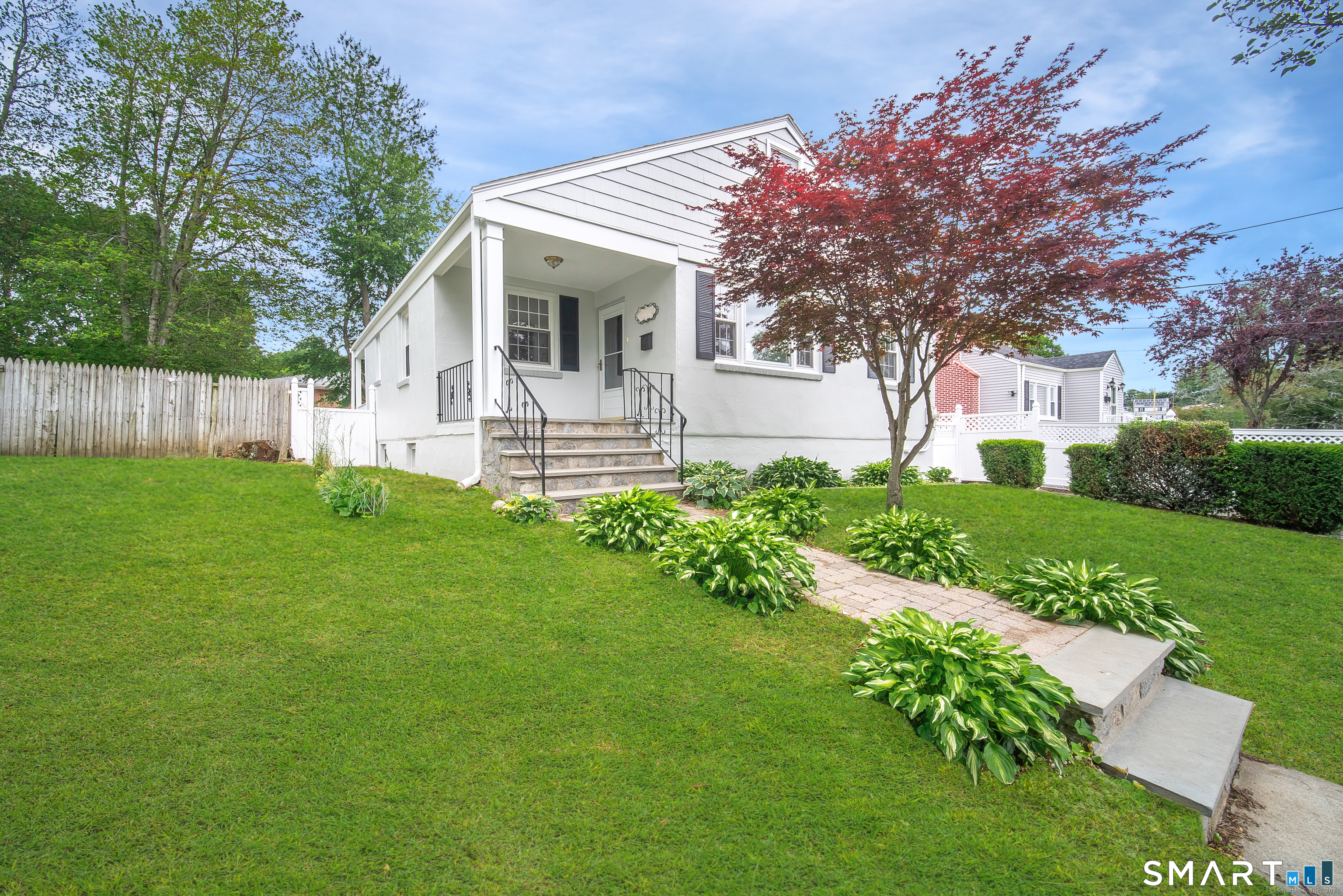 43 Breyer Avenue Property Photo 1