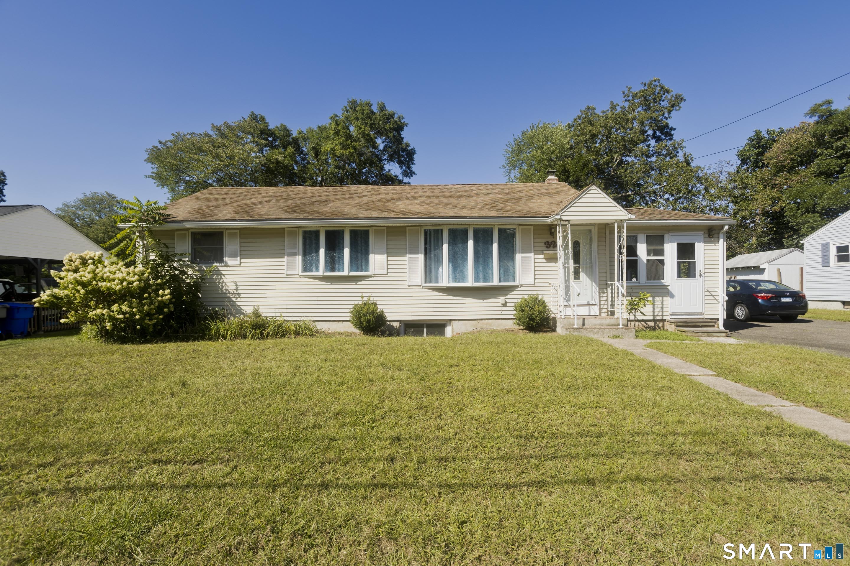 32 Indian Run Property Photo 1