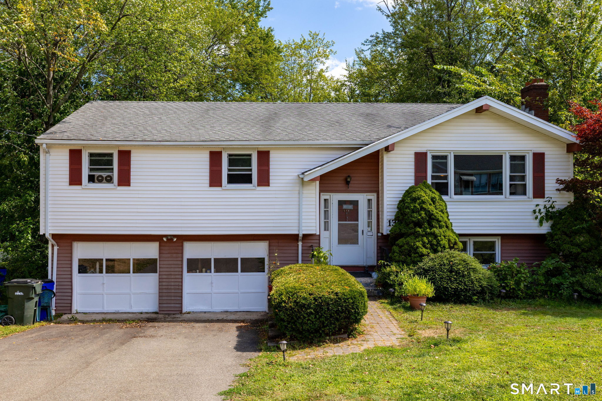 136 Charter Road Property Photo 1