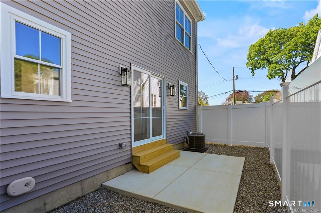 348 Halley Avenue Property Photo 32