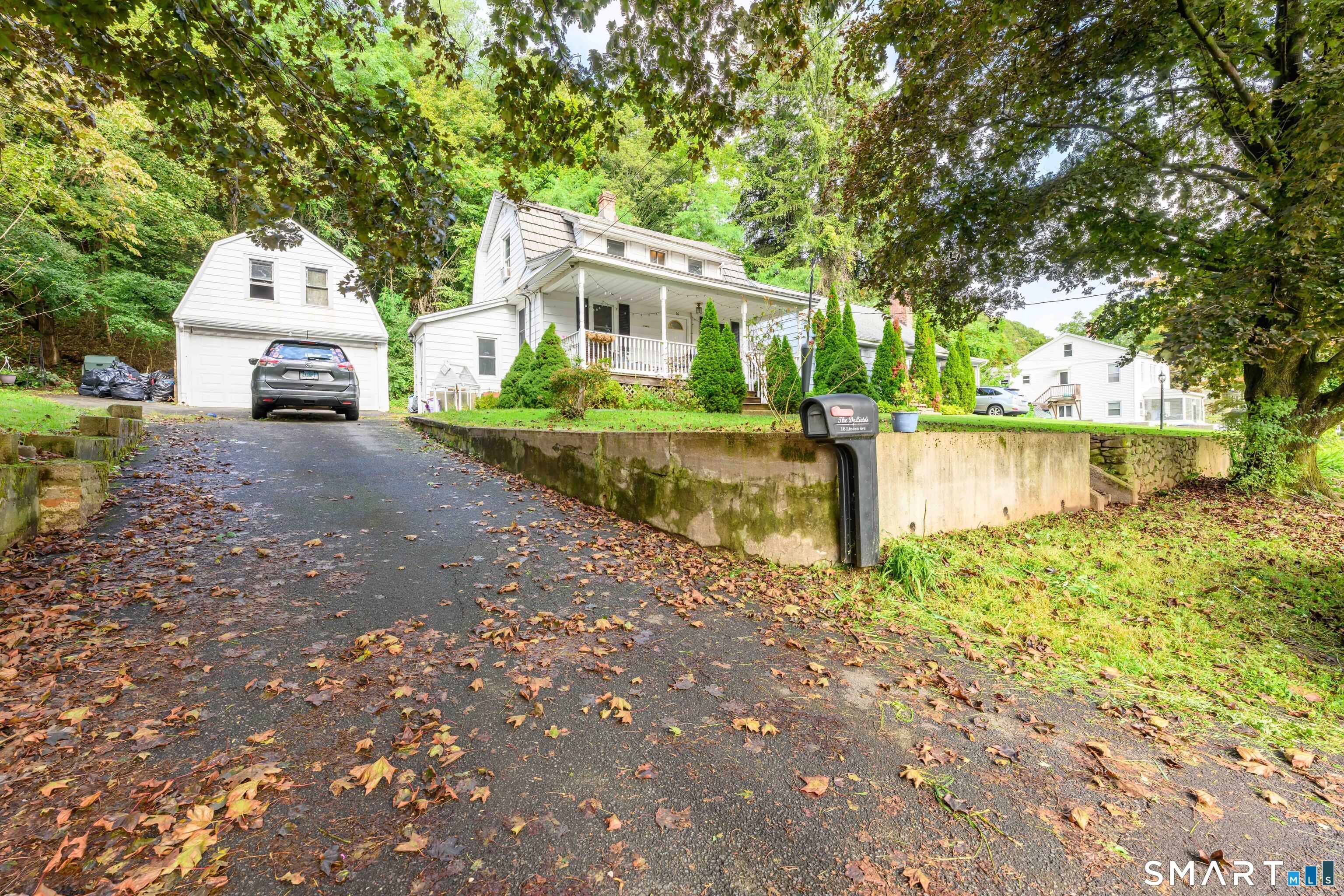 16 Linden Avenue Property Photo 1