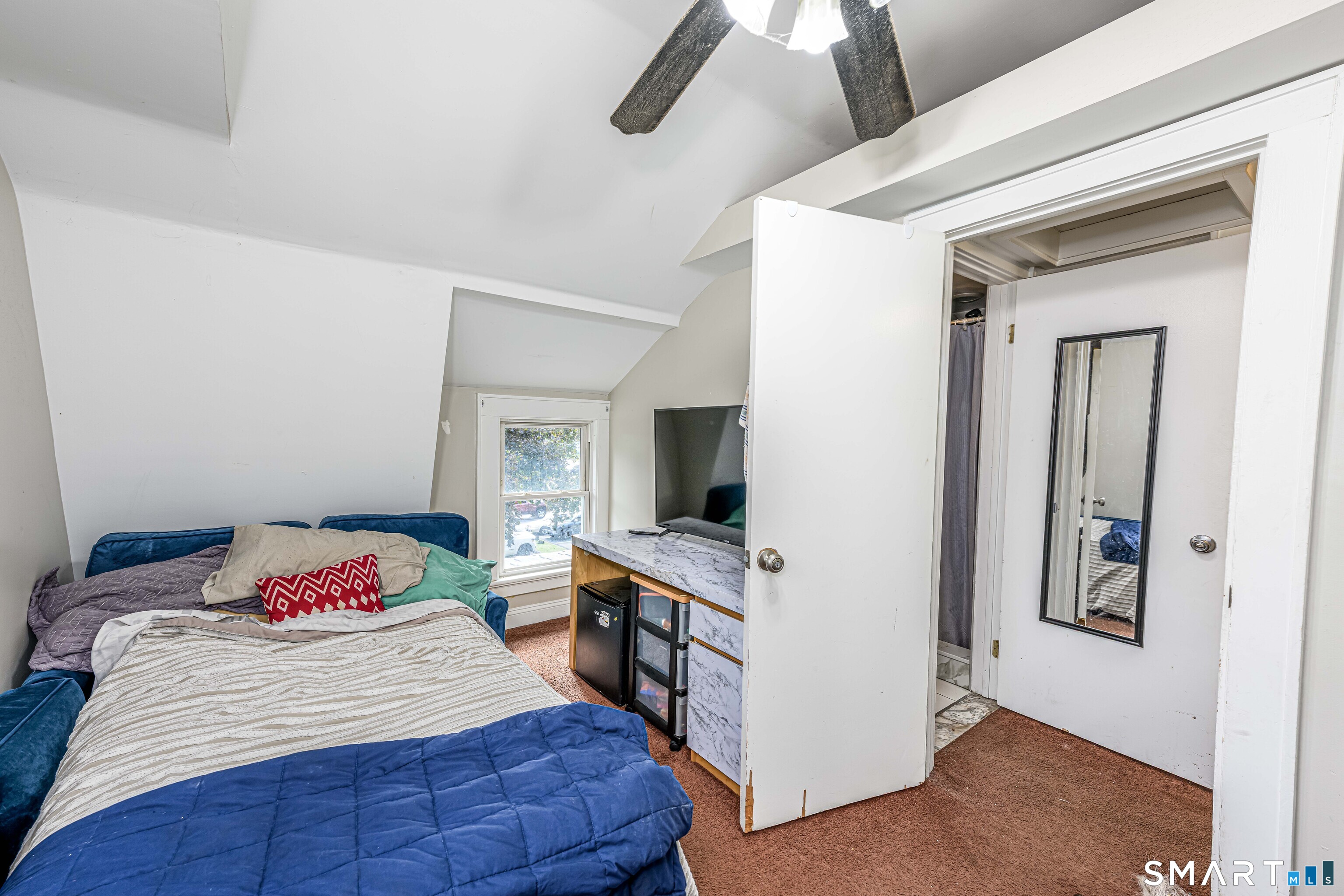 16 Linden Avenue Property Photo 12