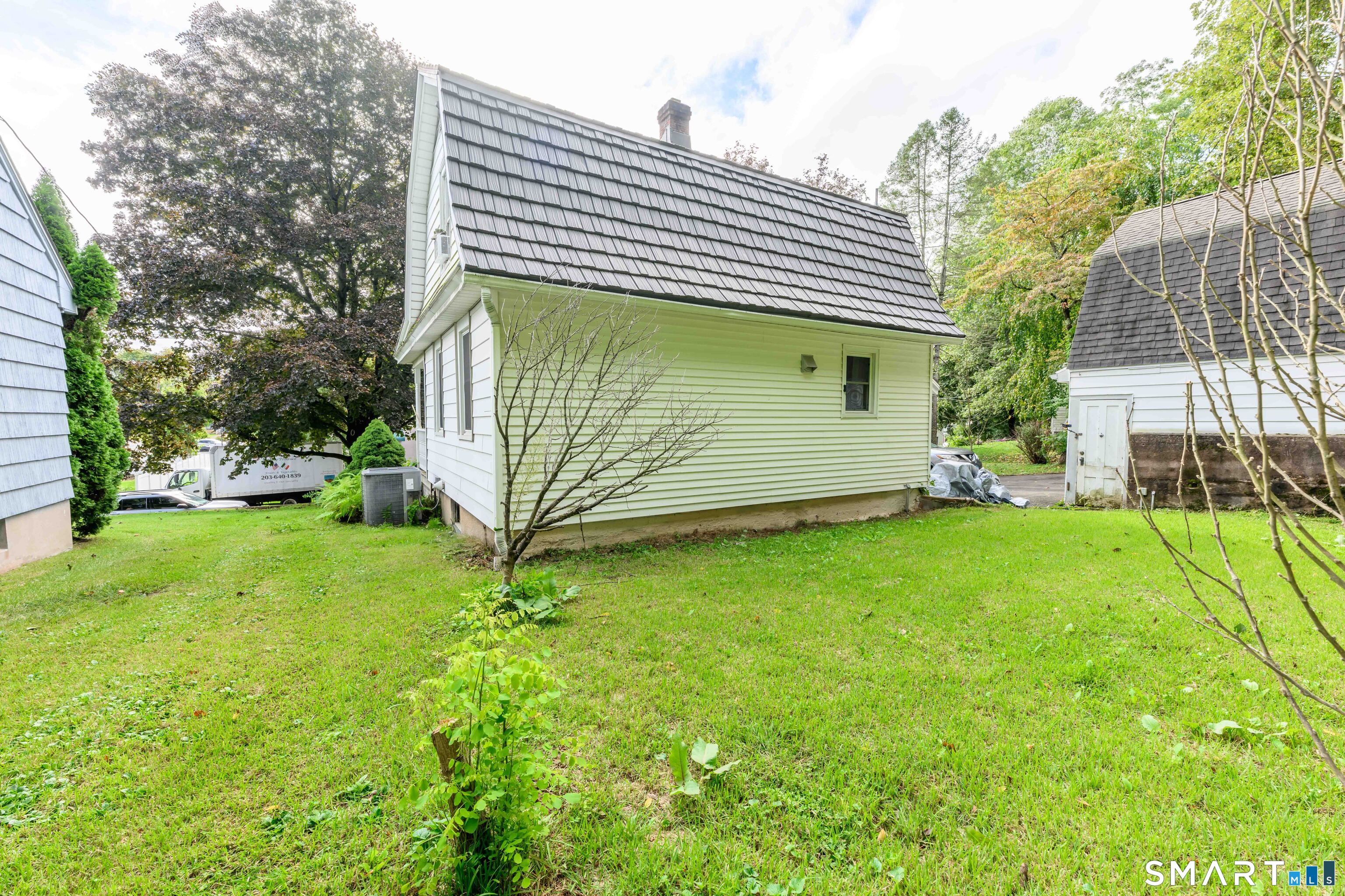 16 Linden Avenue Property Photo 24