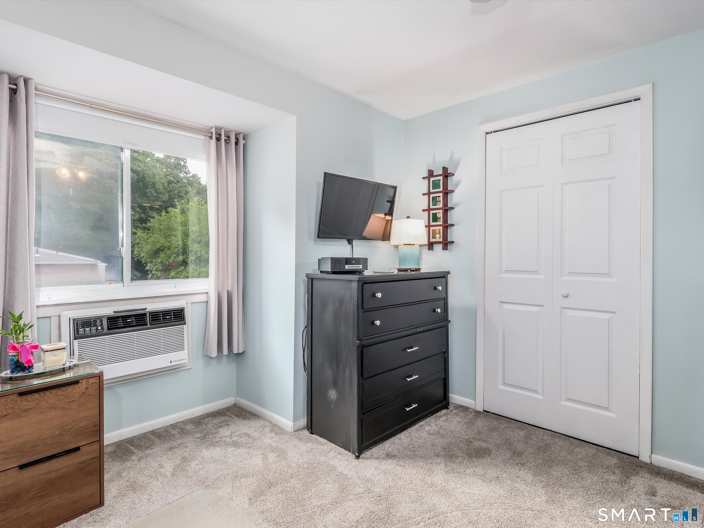 93 Chestnut D Street Property Photo 24