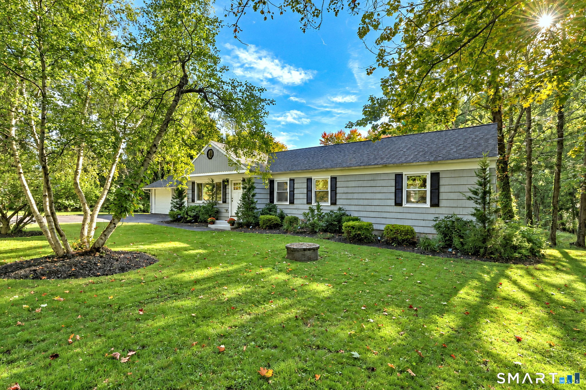 85 Walnut Street Property Photo 4