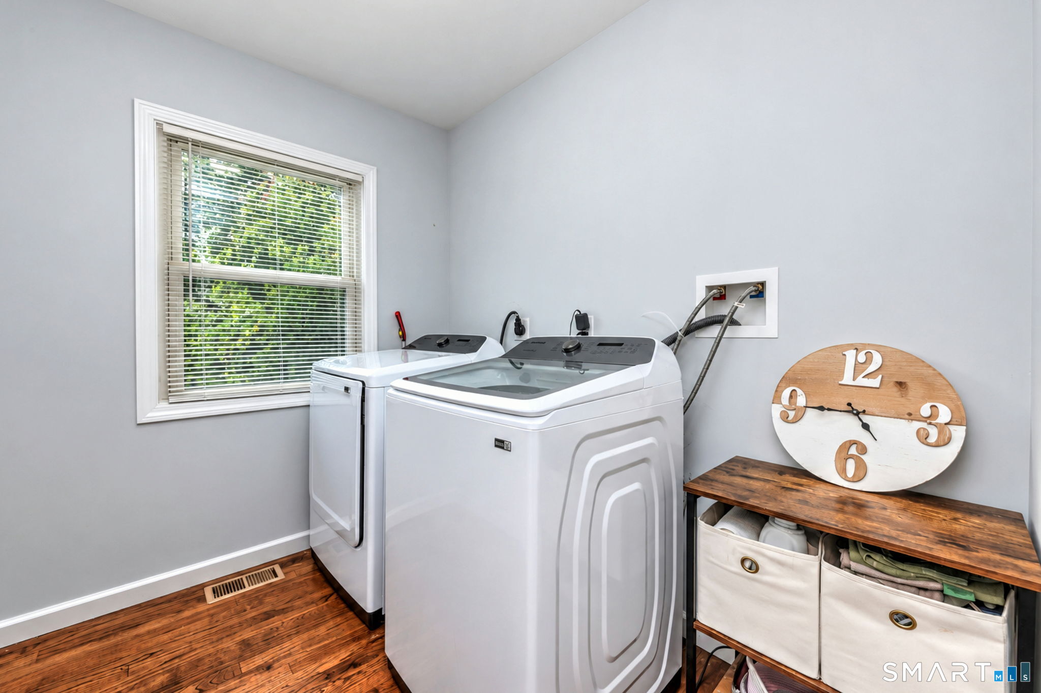 85 Walnut Street Property Photo 23