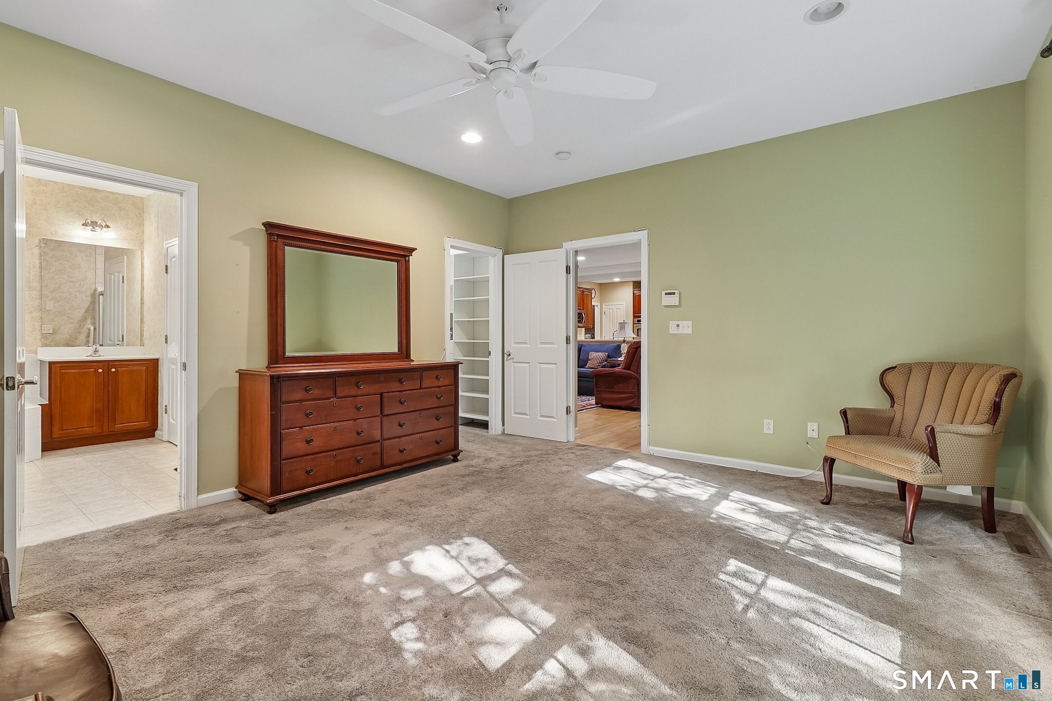 155 Country Club 155 Drive Property Photo 28