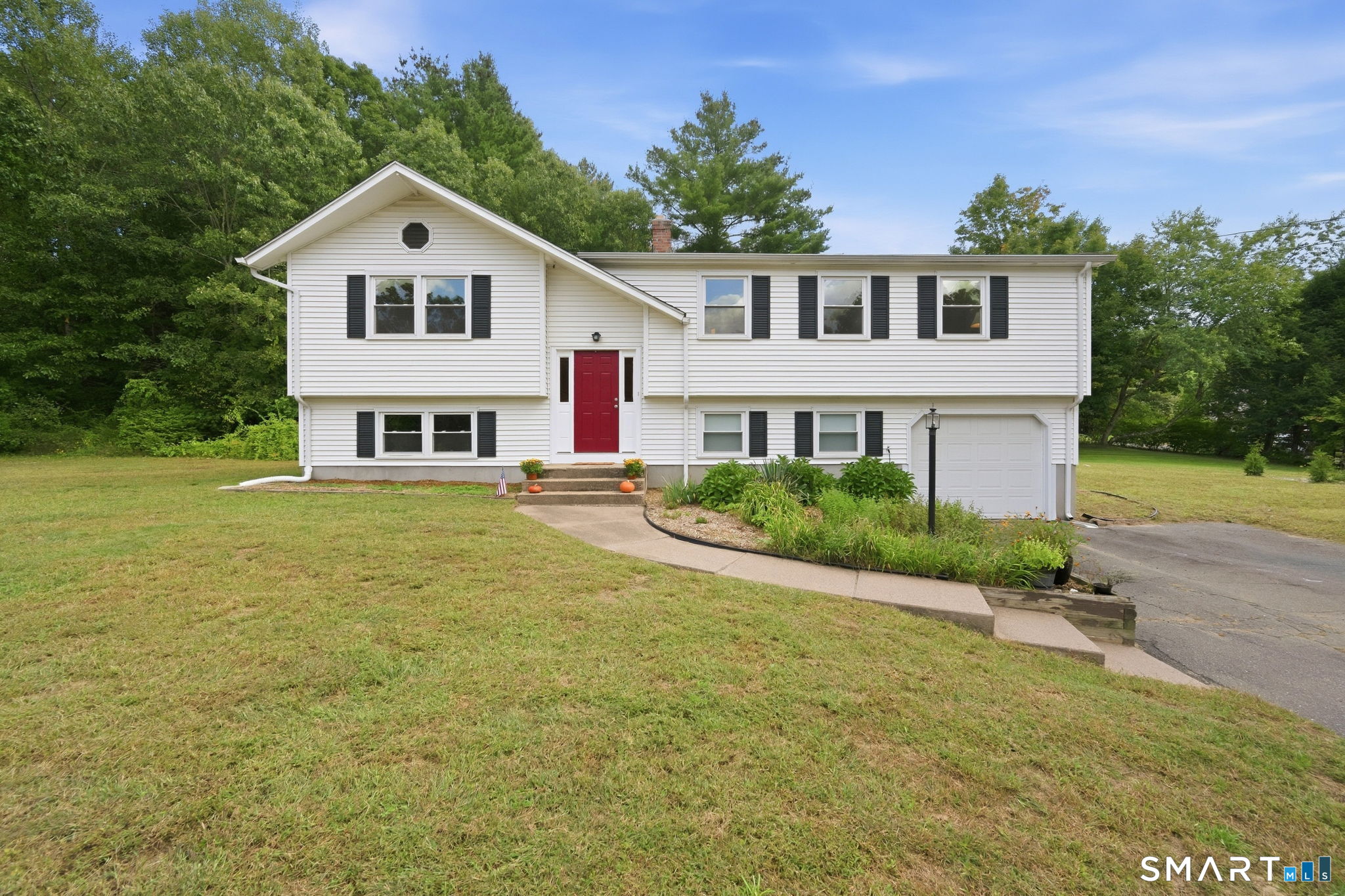 50 Hollow Brook Road Property Photo 1