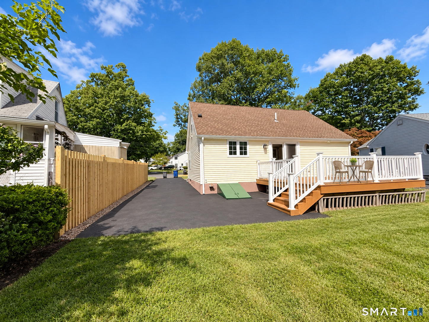 34 Winslow Drive Property Photo 2
