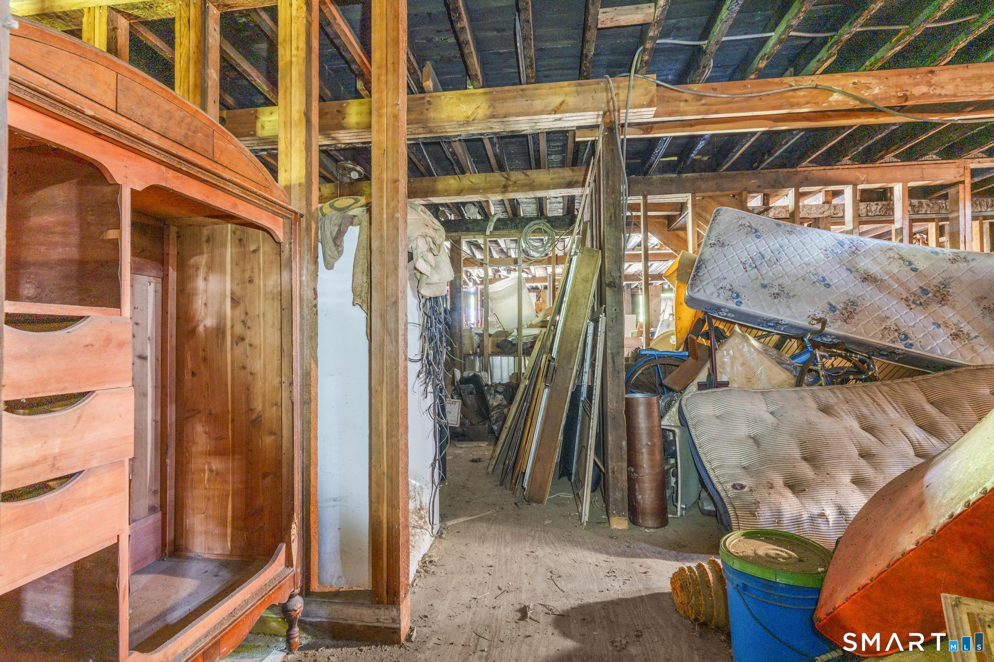10 Rhea Street Property Photo 24