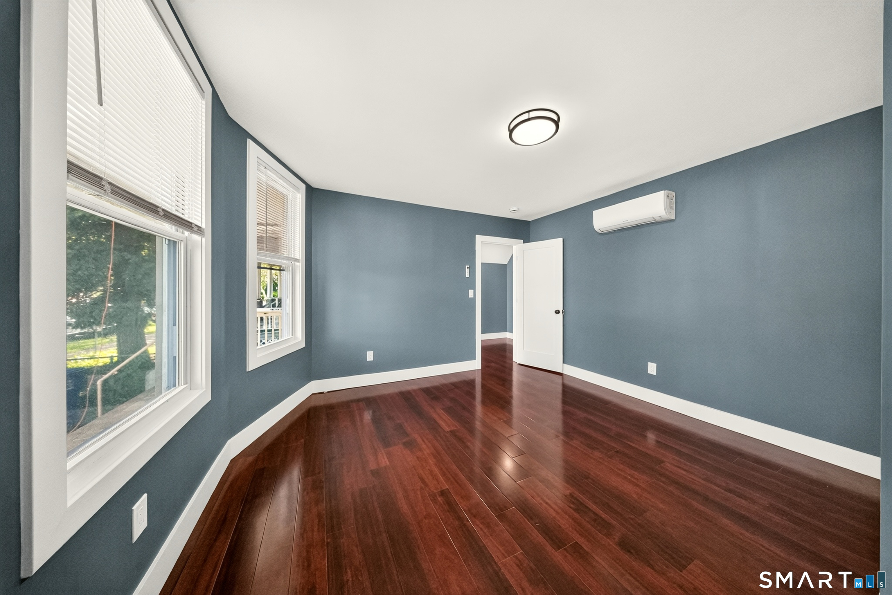 359 Park 1 Avenue Property Photo 5
