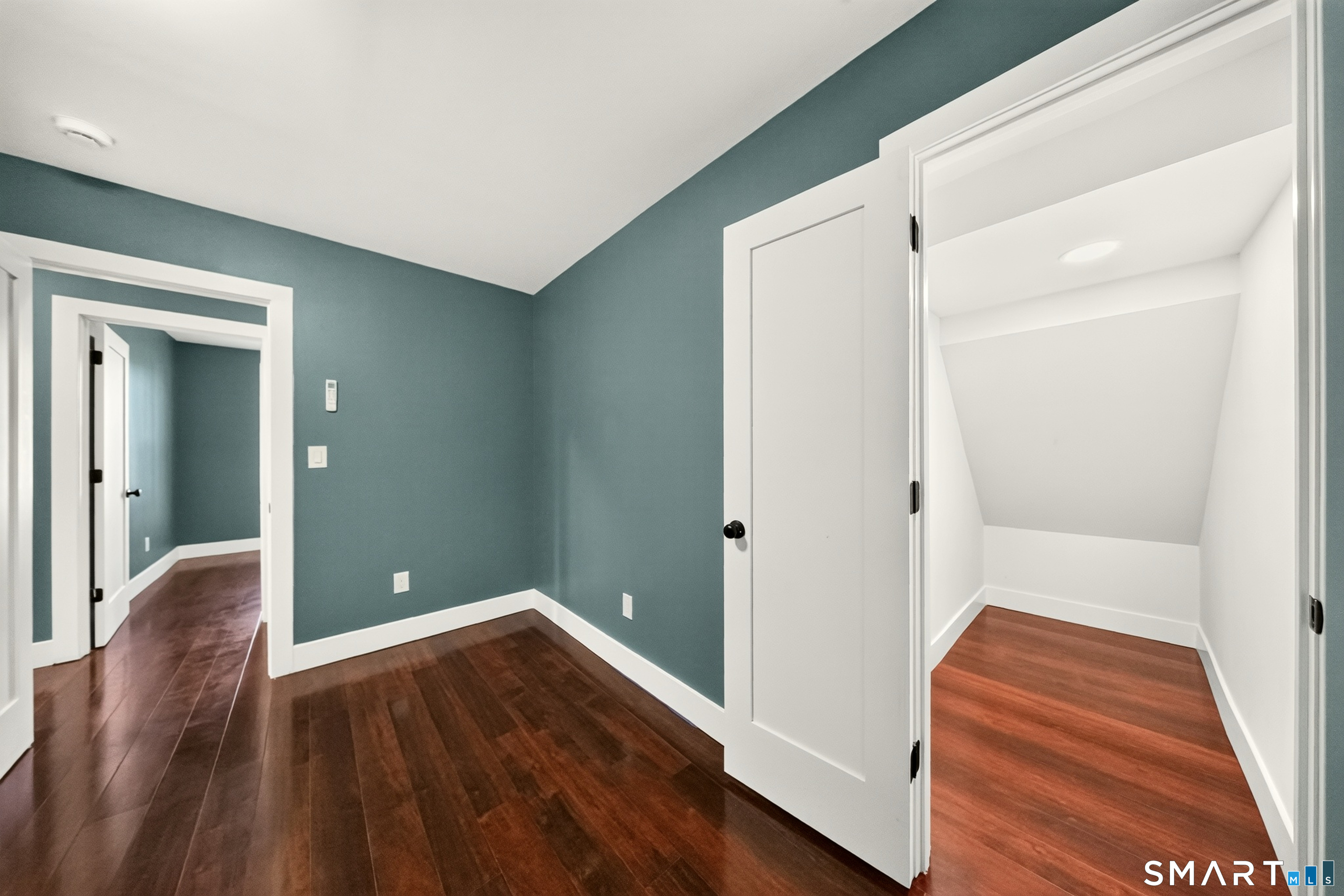 359 Park 1 Avenue Property Photo 11