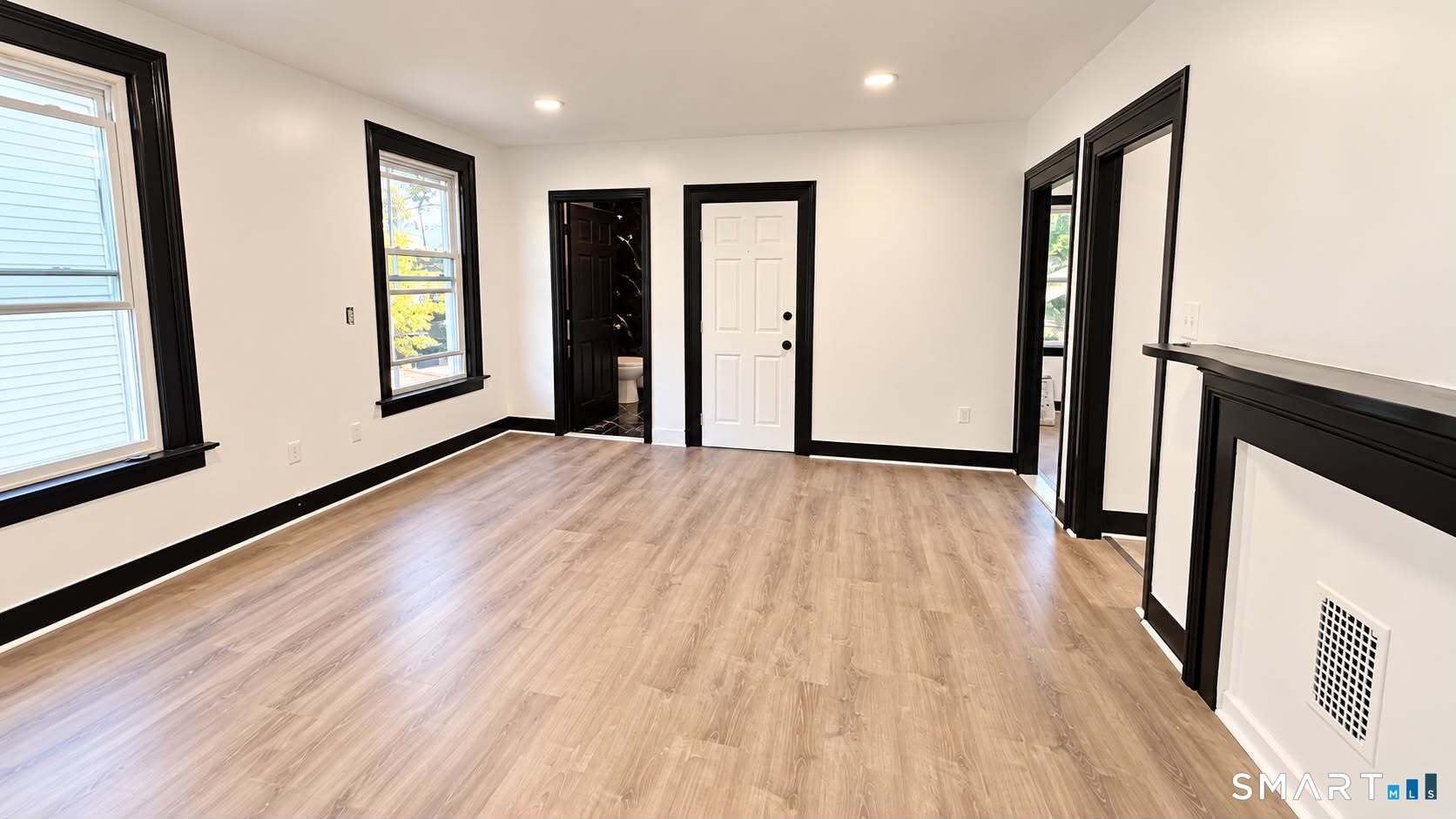 6 Gilbert Avenue Property Photo 2