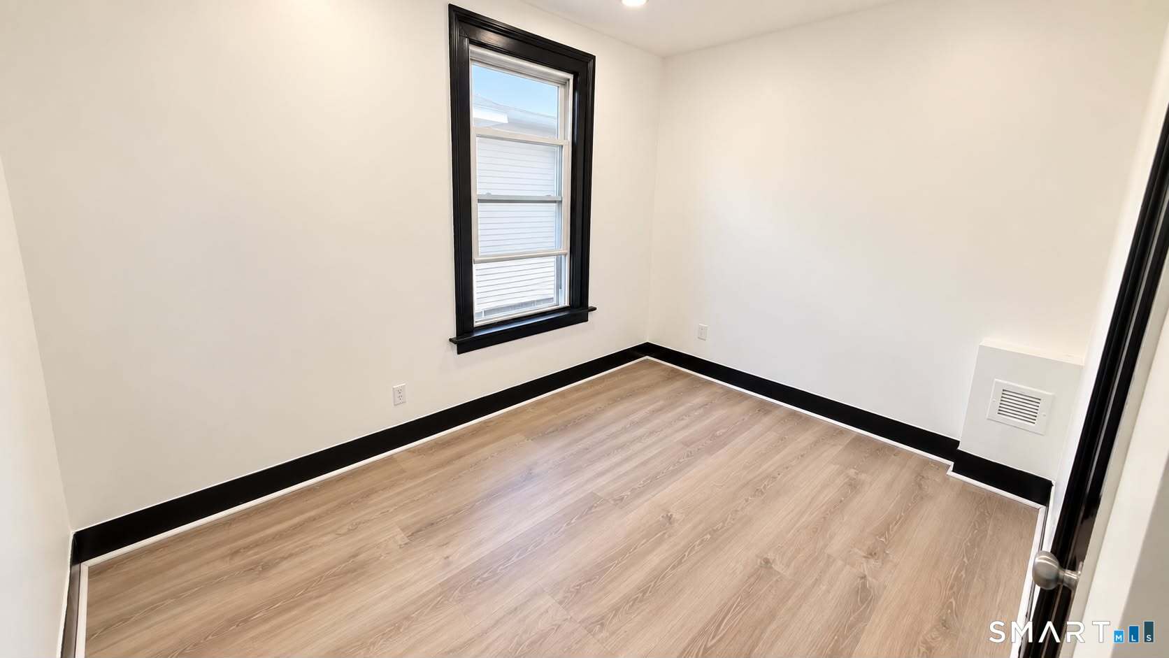 6 Gilbert Avenue Property Photo 5