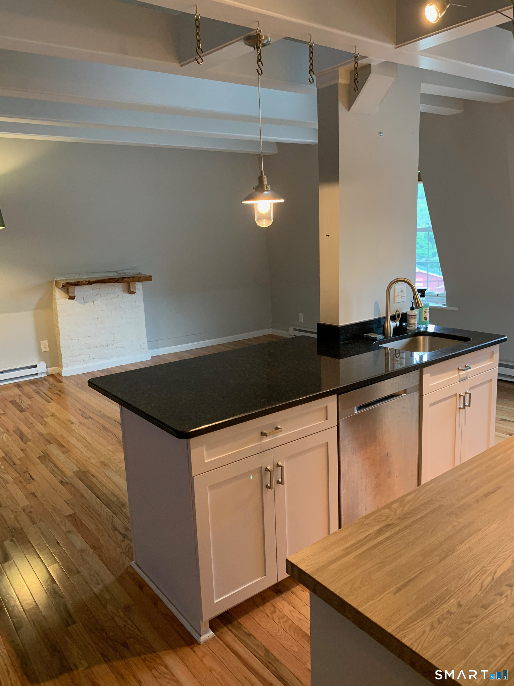 130 Main 4c Street Property Photo 4