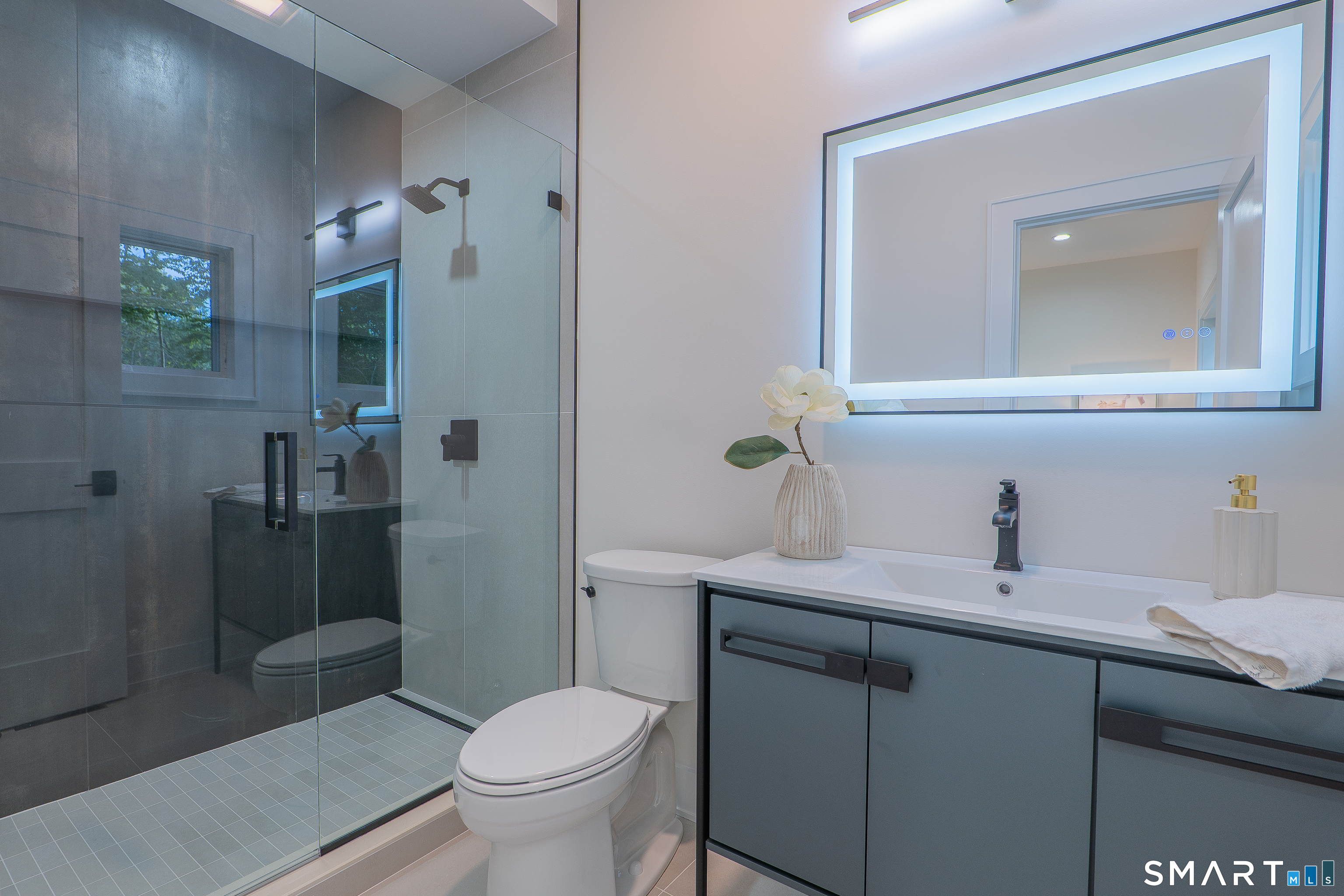 108 Old Farm Road Property Photo 15
