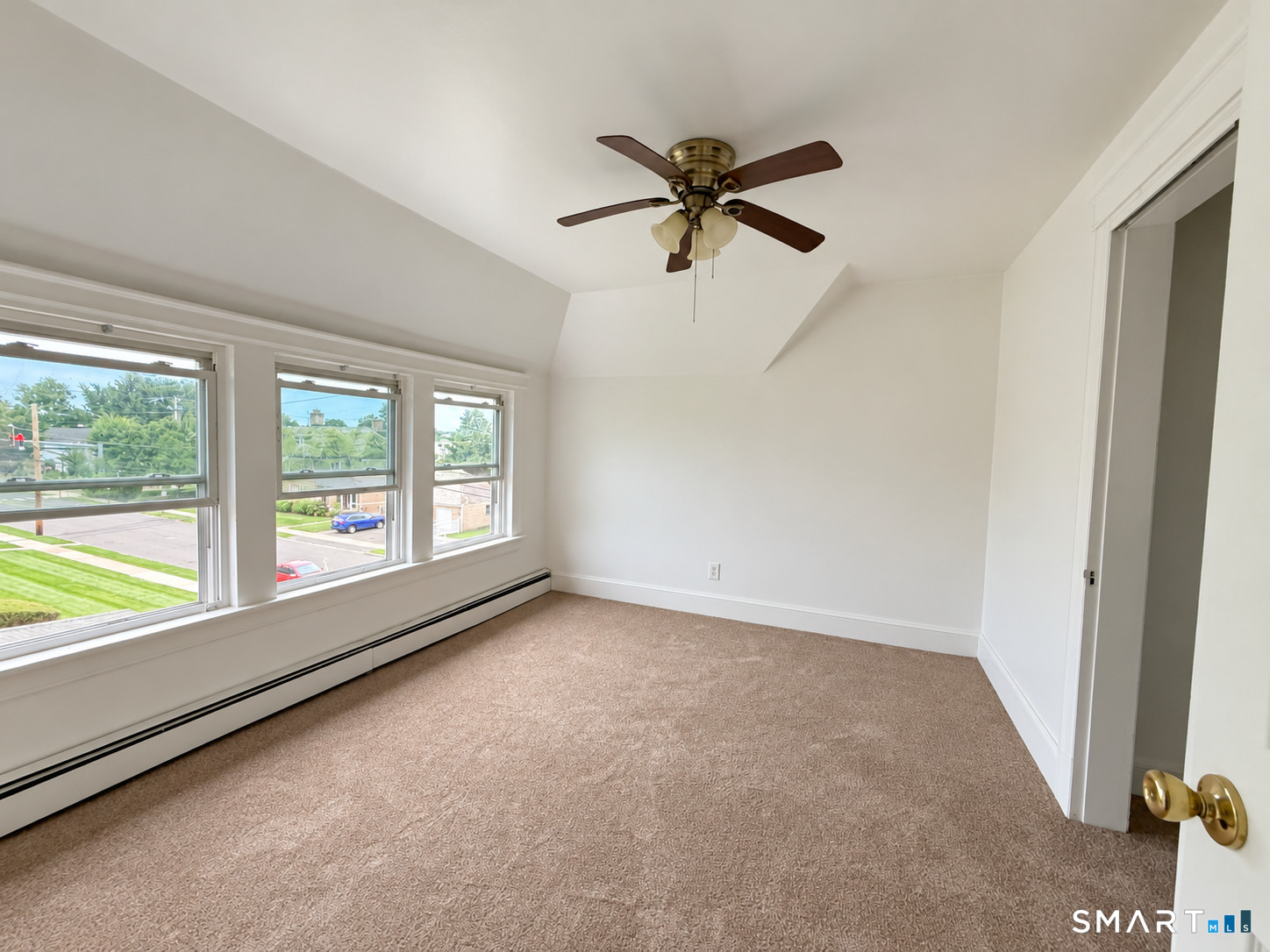 58 Mary Avenue Property Photo 6