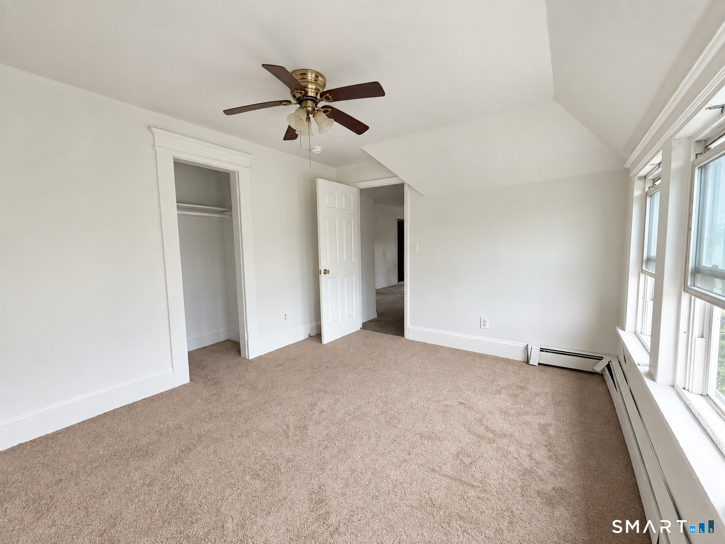 58 Mary Avenue Property Photo 7