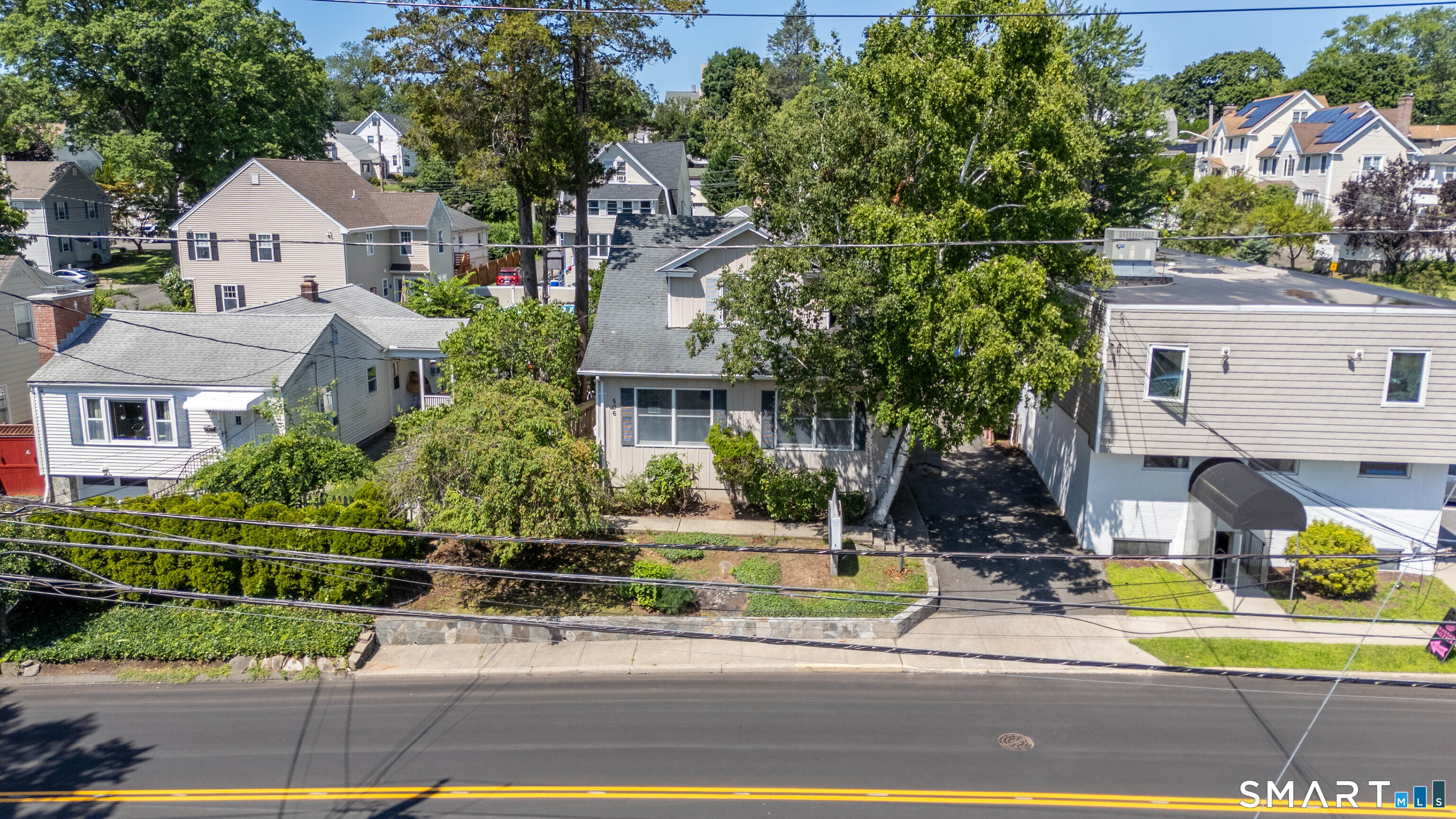506 Old Stratfield Road Property Photo 10