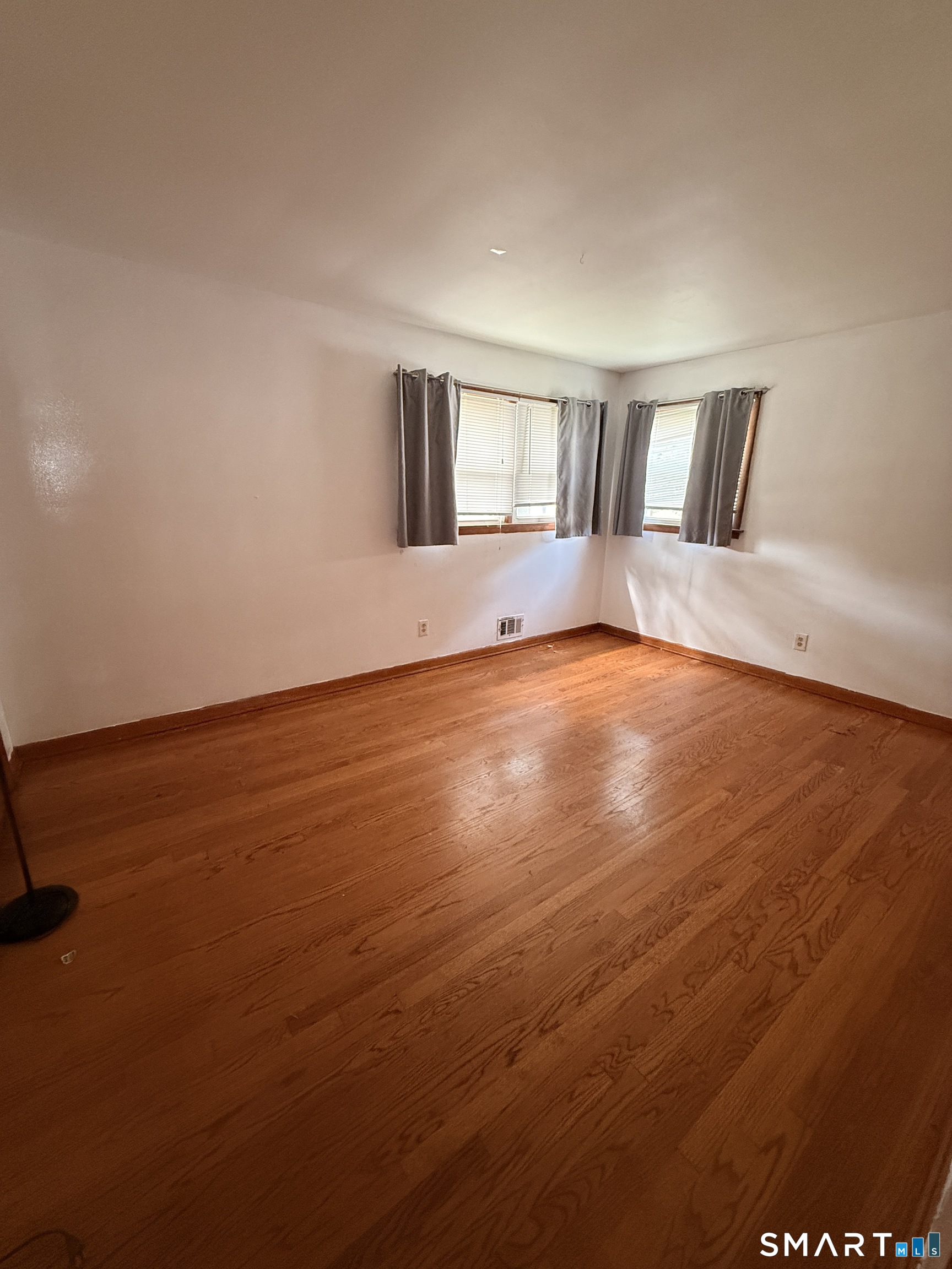 21 7th Street Property Photo 13