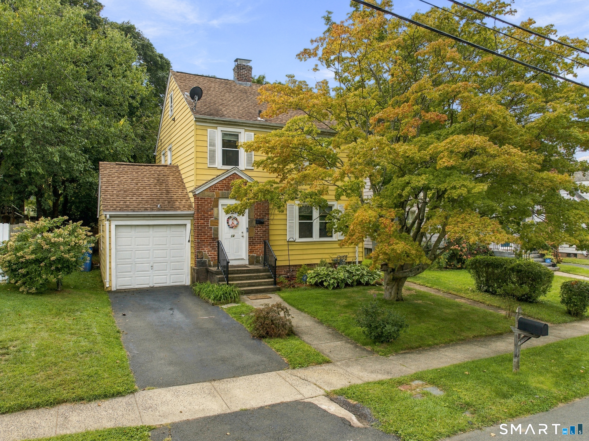 12 Helen West Street Property Photo 2