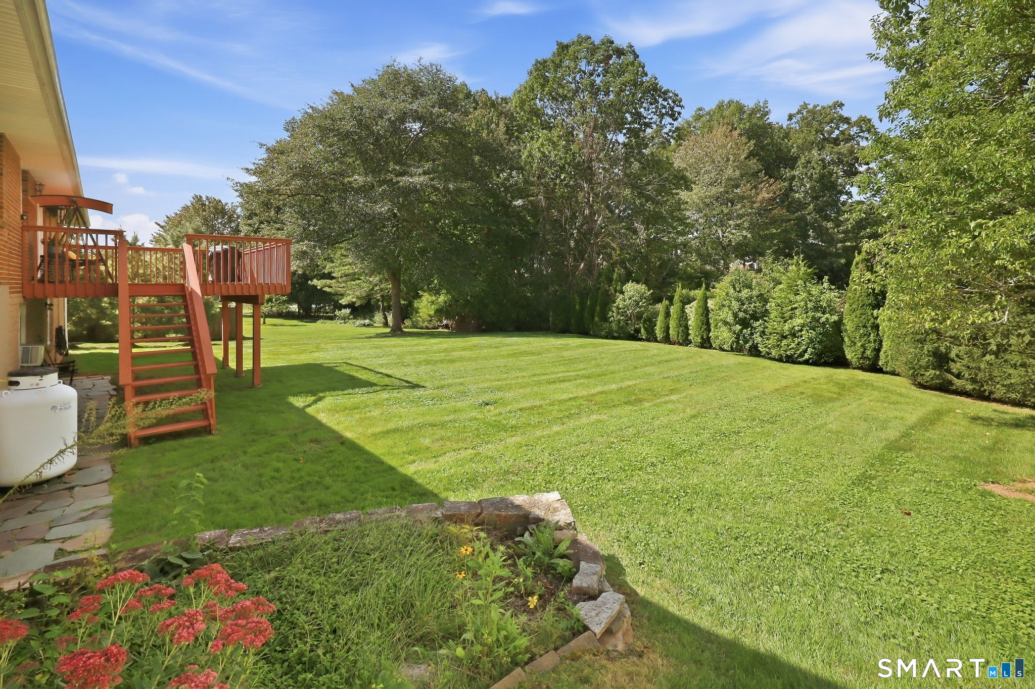 517 Swain Avenue Property Photo 5