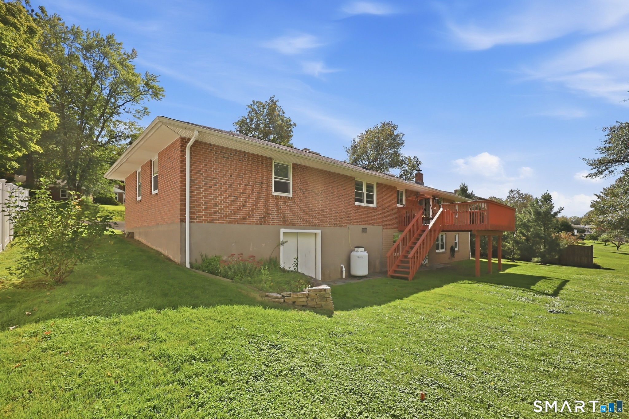 517 Swain Avenue Property Photo 6