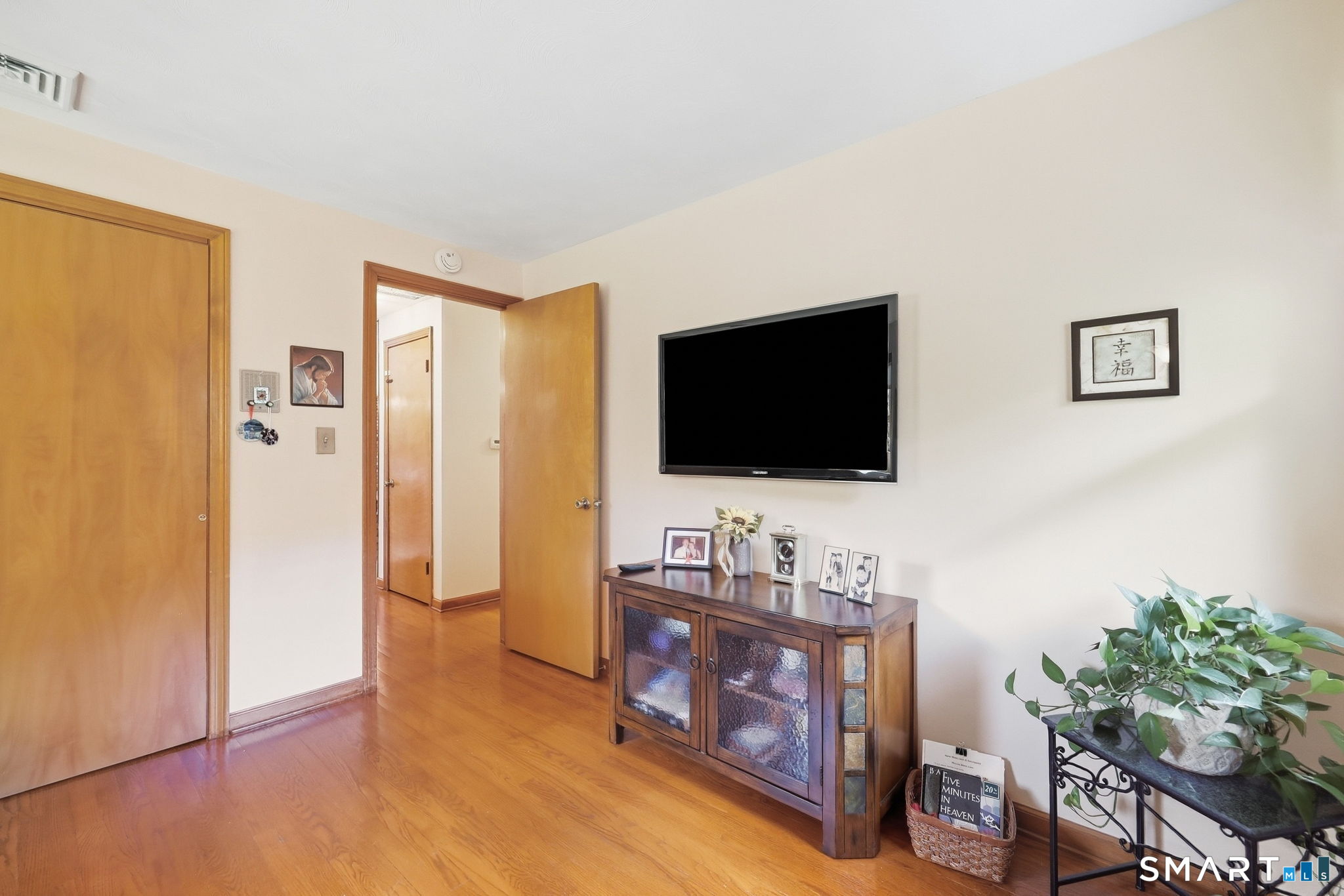 517 Swain Avenue Property Photo 24