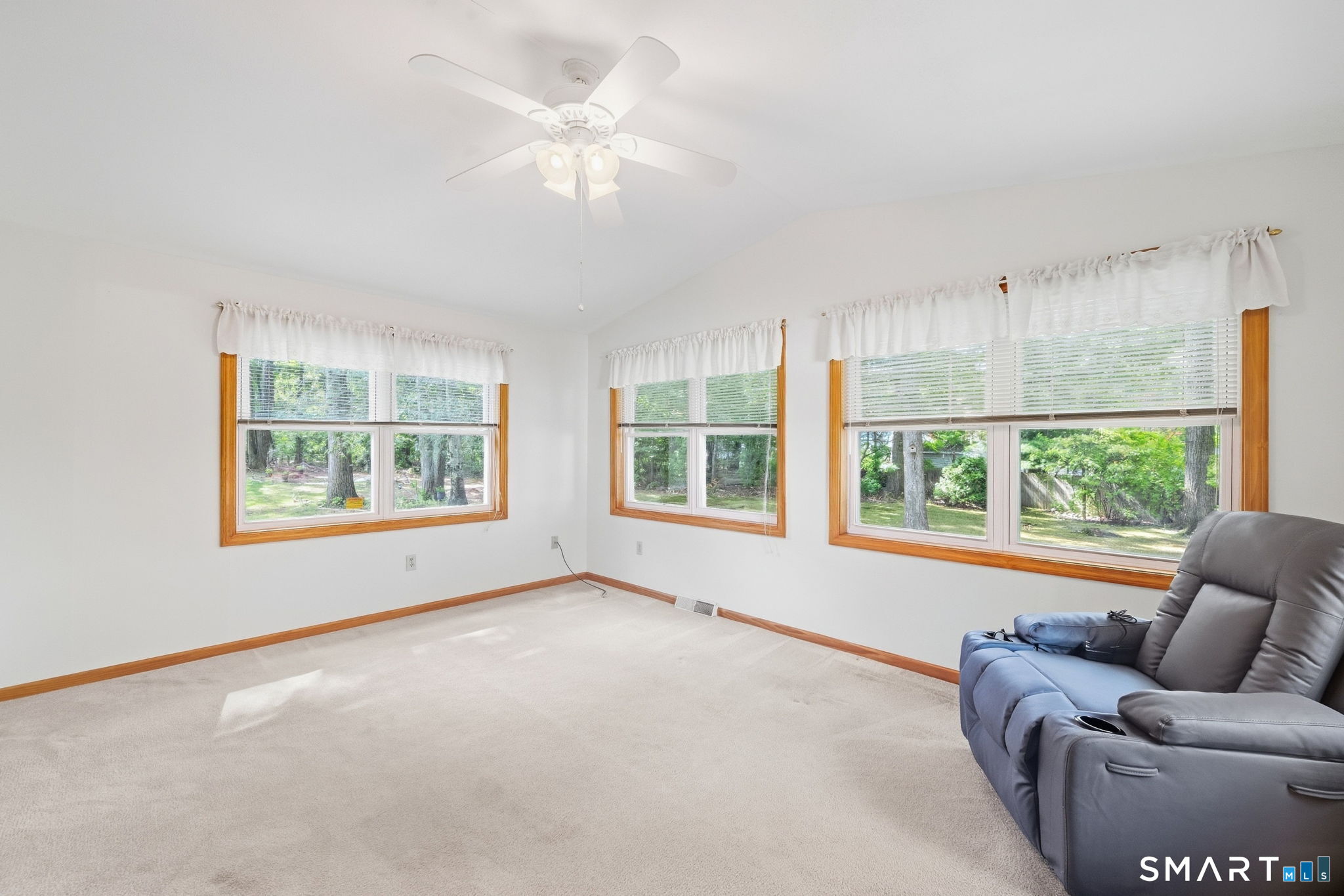 104 Forest Drive Property Photo 11