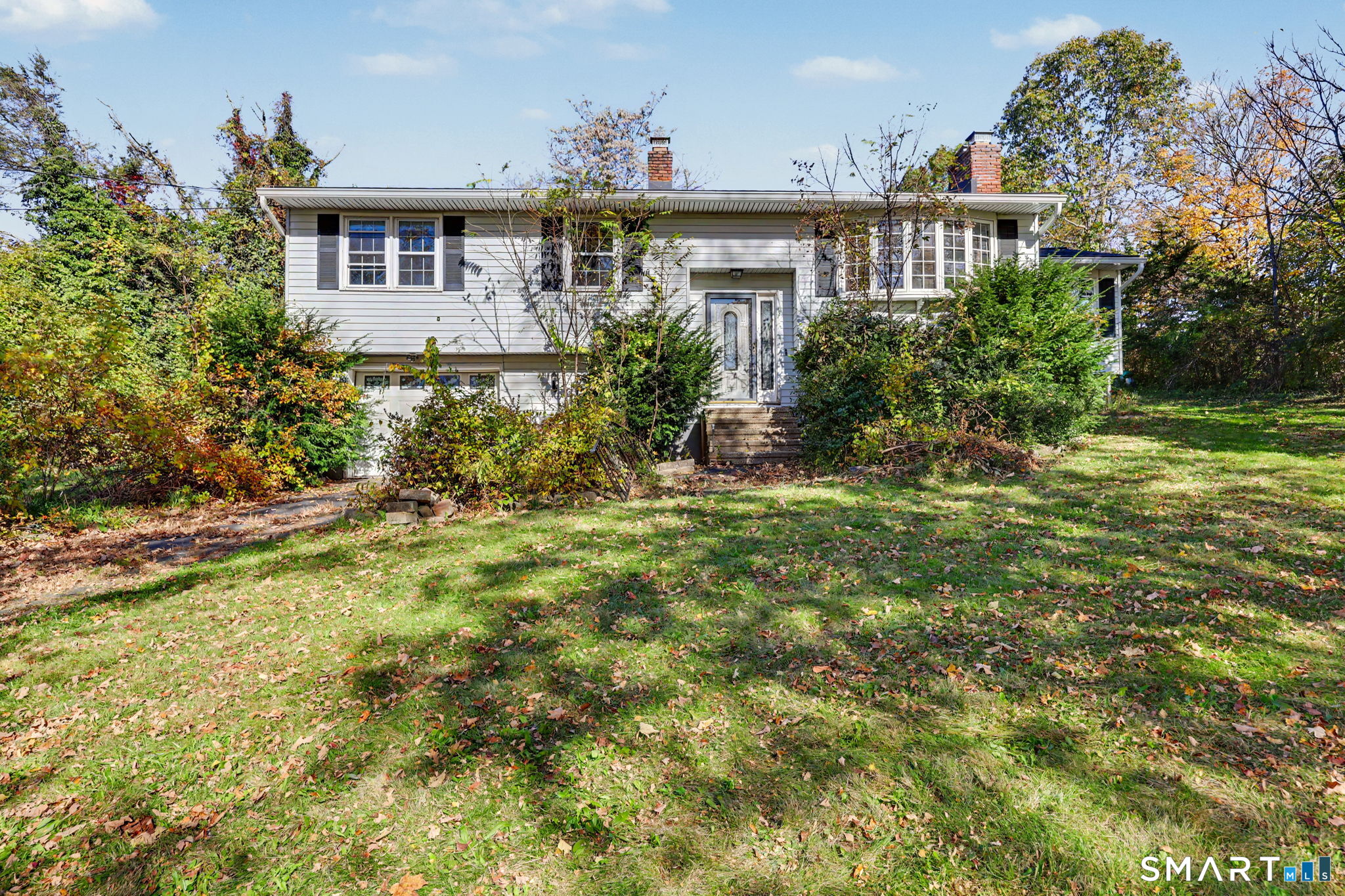 2 Davis Road Property Photo 1