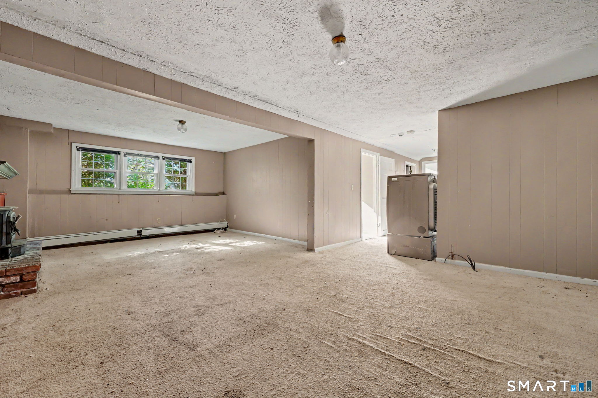 2 Davis Road Property Photo 26
