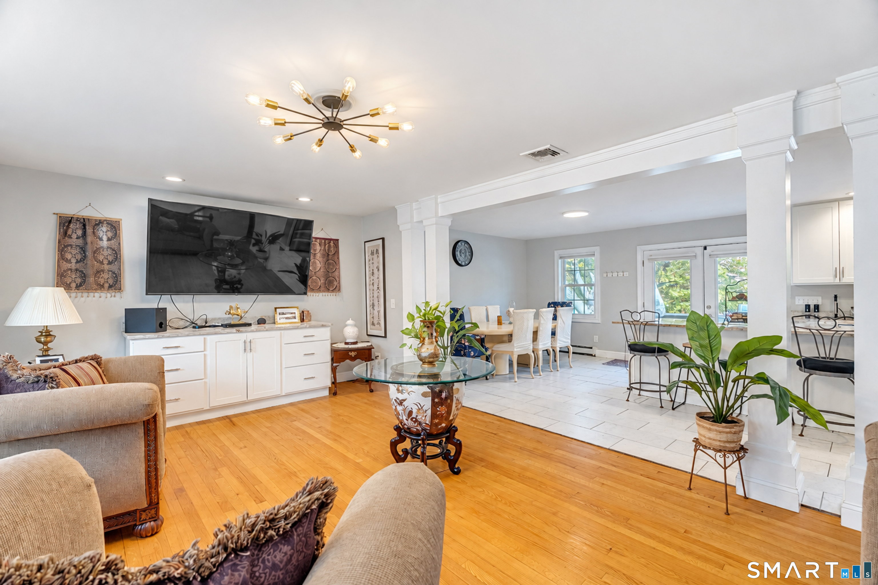 430 Silver Sands Road Property Photo 6