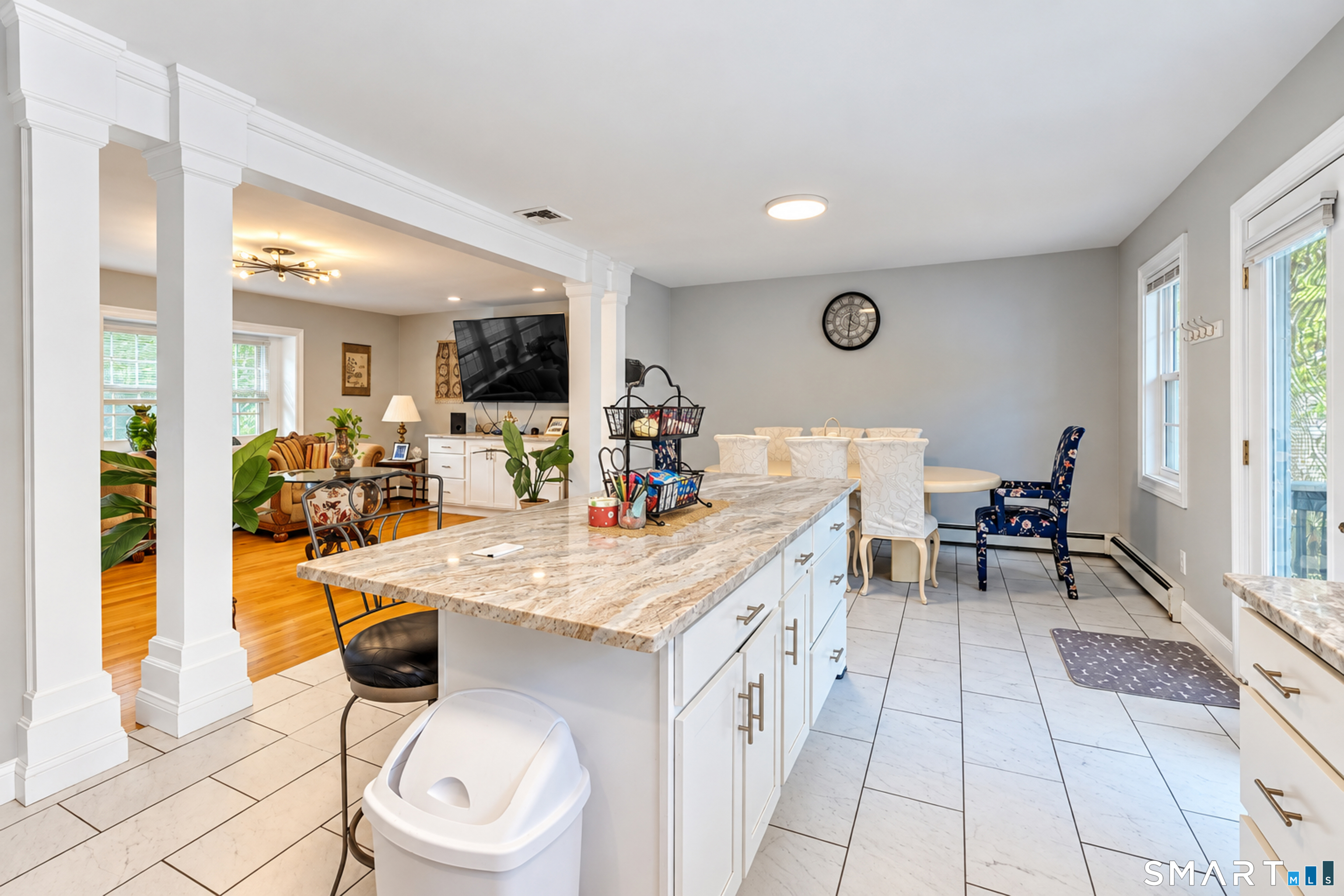 430 Silver Sands Road Property Photo 11