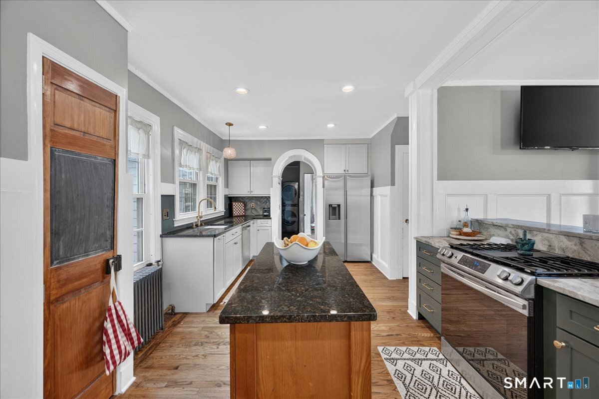 63 Faire Harbour Place Property Photo 14