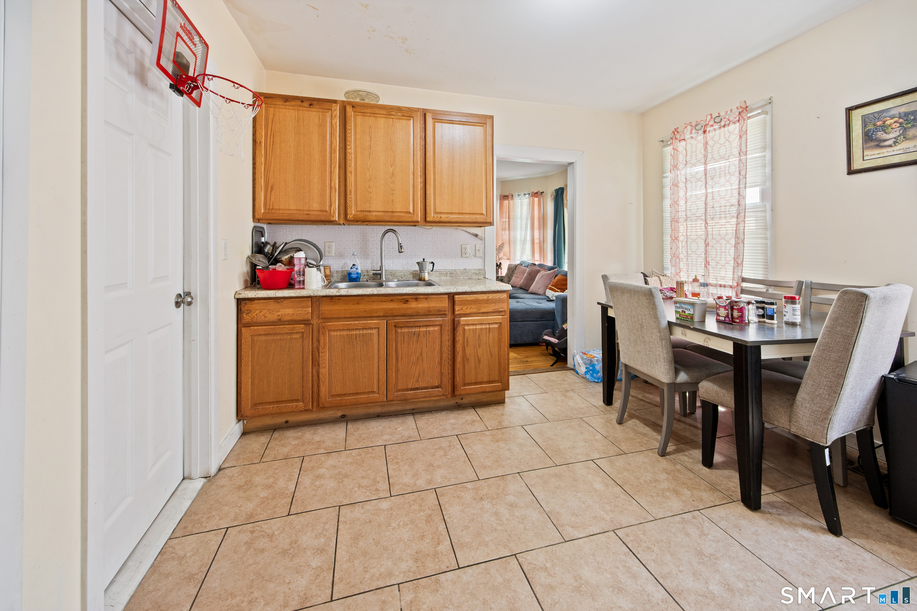 101 Dikeman Street Property Photo 7