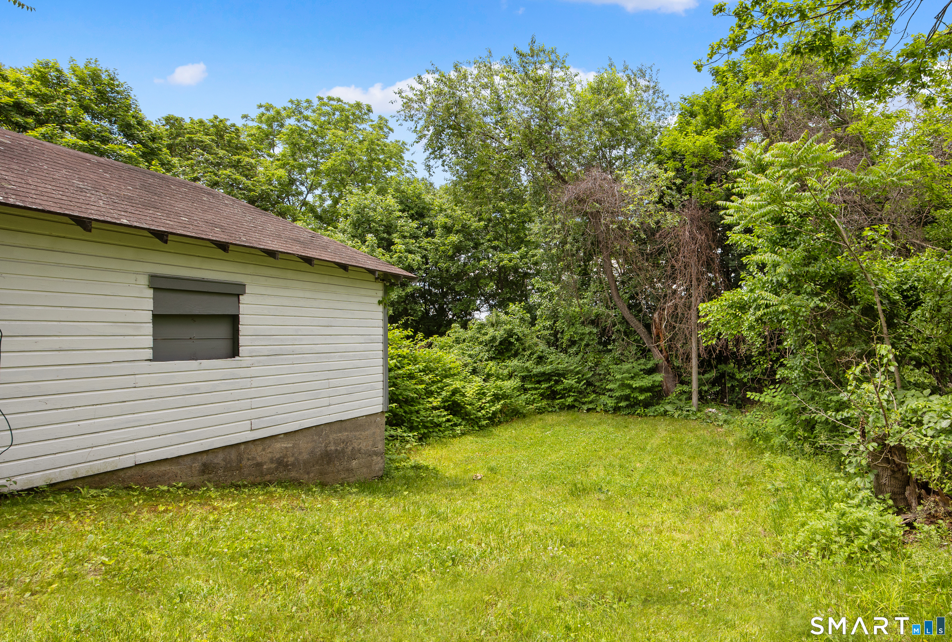 101 Dikeman Street Property Photo 33