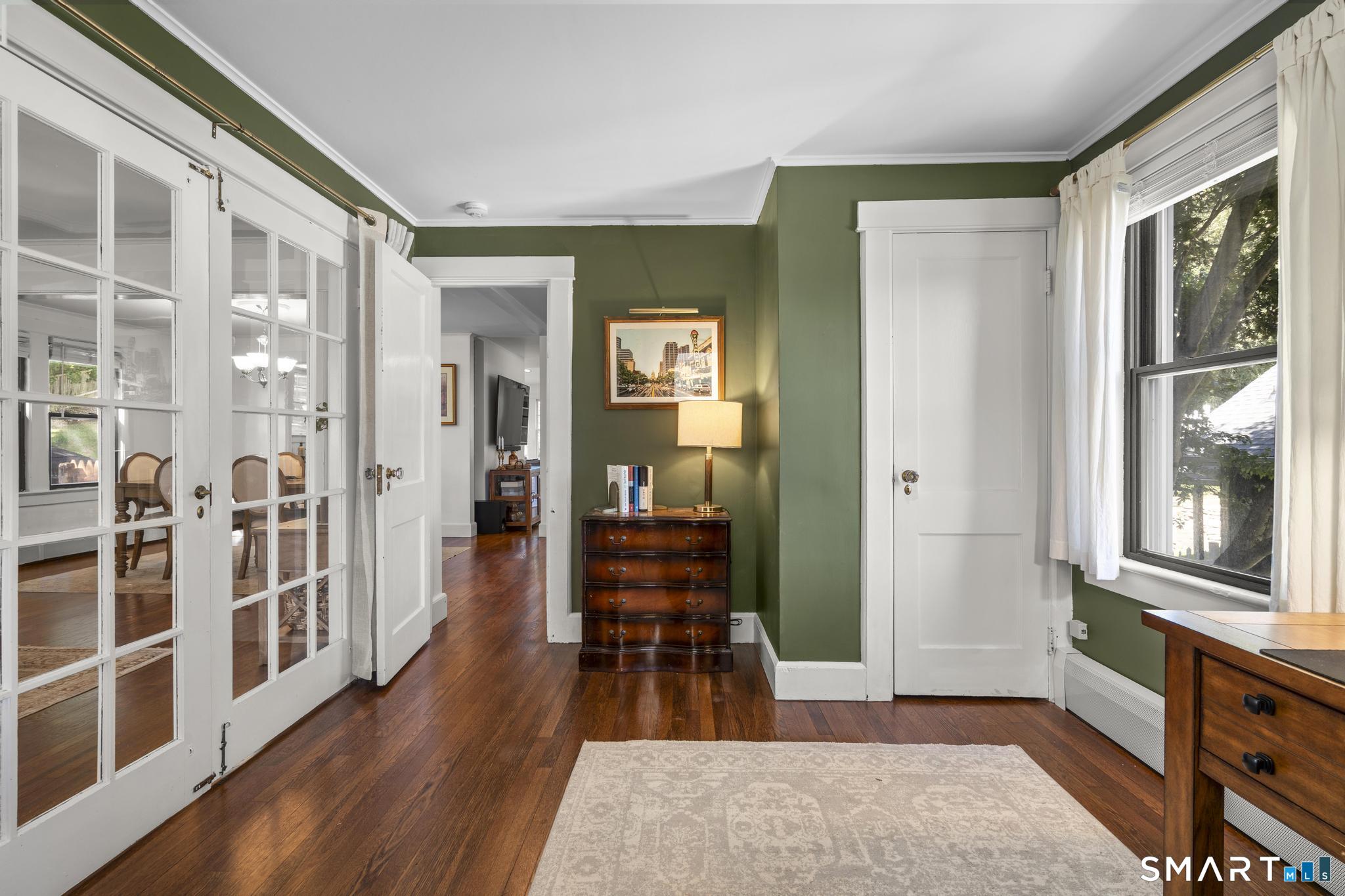 56 Knickerbocker Avenue Property Photo 17