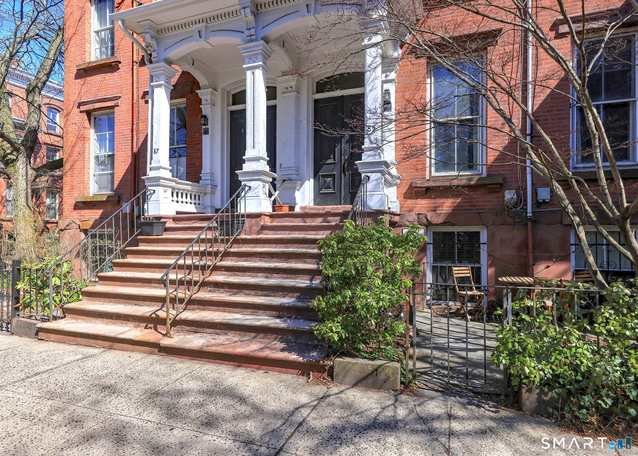 85 Olive 85 Street Property Photo 1